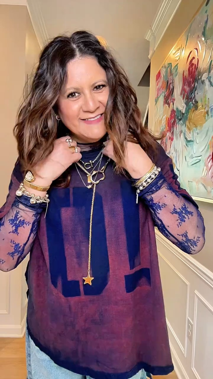 A graphic tee outfit is my fave look!

#LTKootd #LTKOver40 #LTKMidsize