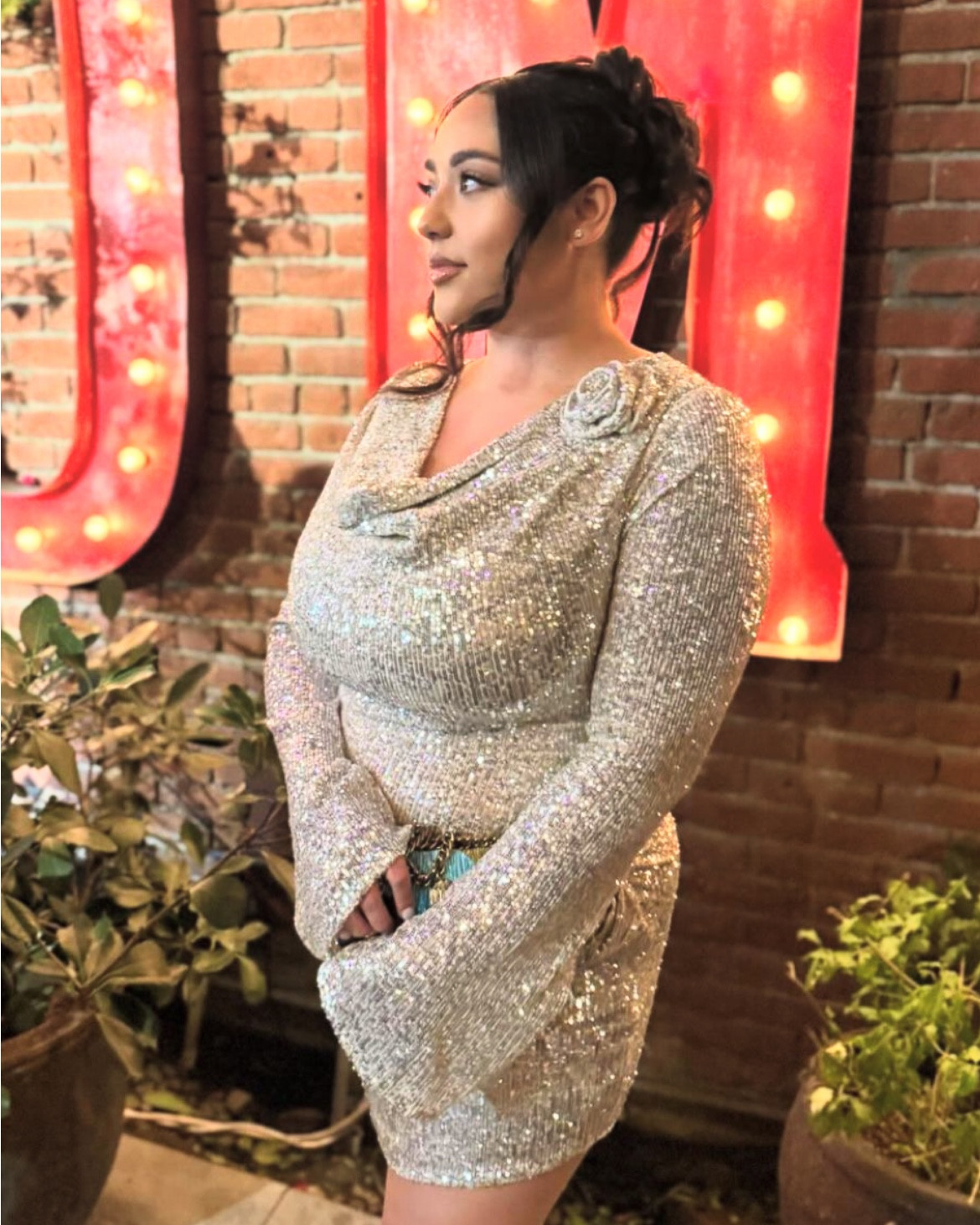 A little glitzy glam in LA ✨

#LTKHoliday #LTKParties #LTKStyleTip