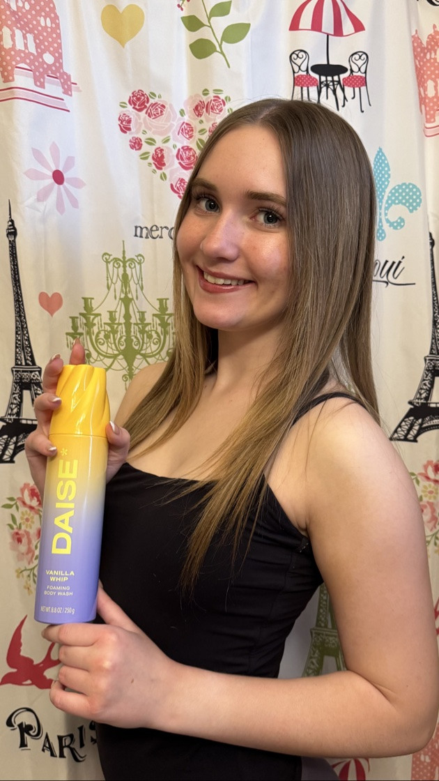 Soft, clean, and smells so good 🤍 This DAISE body wash leaves my skin feeling super smooth and fresh after every shower. Definitely one of my new everyday favorites! ✨🛁

#LTKbeauty #BodyWash #ShowerRoutine #SelfCare #DAISE #SkincareFavorites #CleanGirlAesthetic #BathAndBody #BeautyFinds #EverydayEssentials #FreshSkin #GlowRoutine #LTKunder50 #GirlyFavorites #HygieneRoutine

#LTKmorningroutine #LTKselfcare #LTKHome