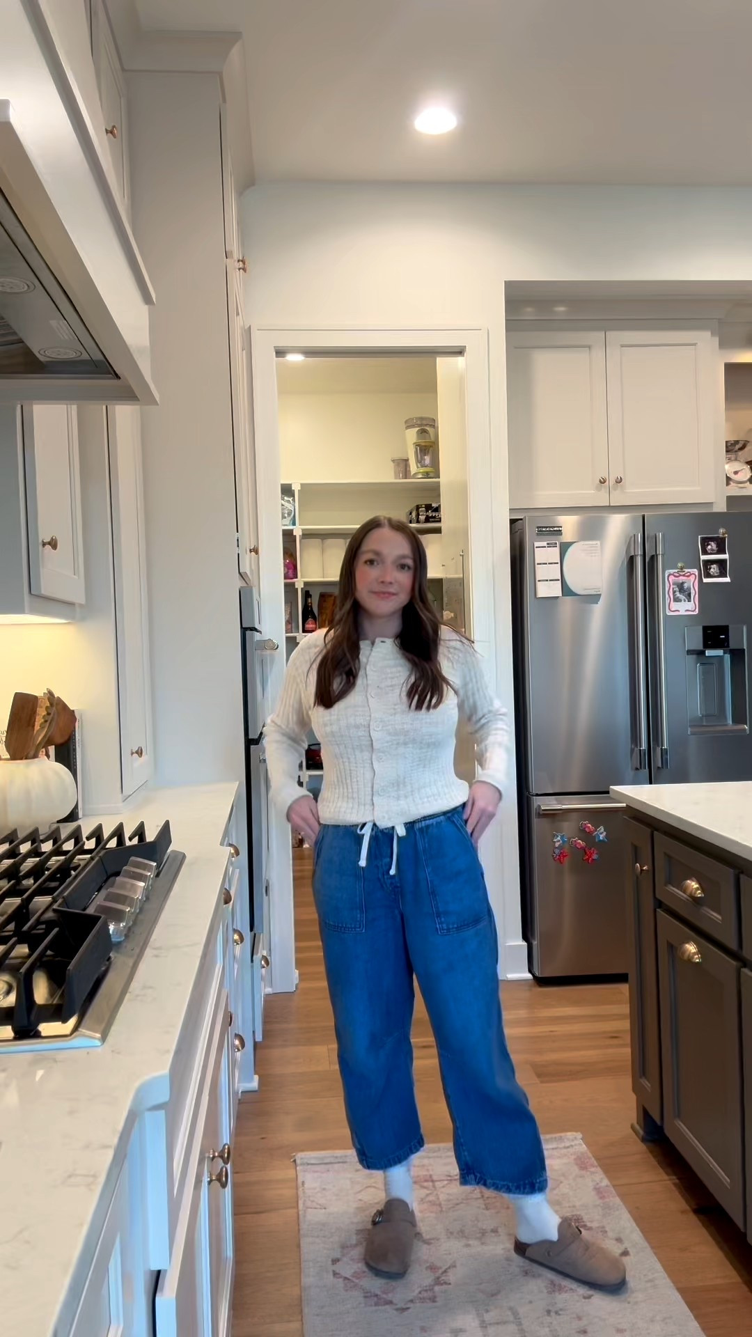 These draw string barrel jeans have been my saving grace throughout pregnancy + postpartum 🙌🏼

#LTKBump #LTKSaleAlert #LTKootd