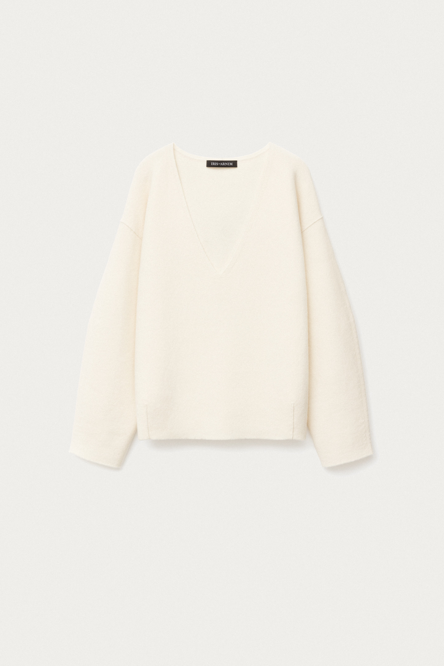 ROSE


Cashmere Pullover | Iris von Arnim