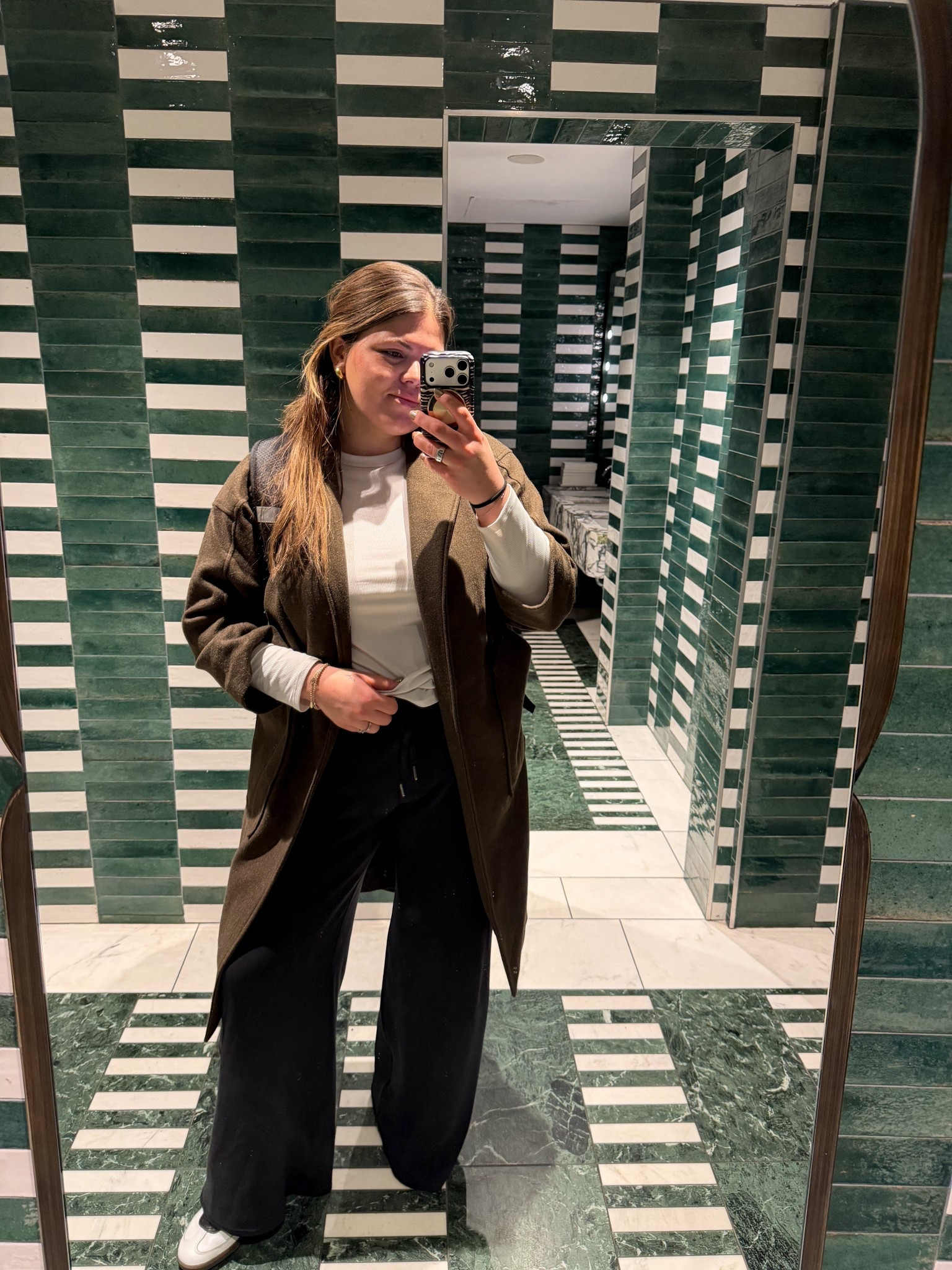 Travel outfit! I love these spanx pants for travel!! I wear size large. Omw to New York City for New York Fashion Week!!

#LTKMidsize #LTKTravel #LTKNYFW