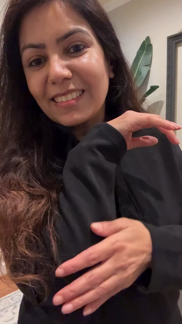 Absolutely in love with this Cable & Gauge Grommet Detail Top & Wide Leg Pant Lounge Set.. It is so comfortable and stylish and ohhh so so soft.. perfect for lounging at home, running errands or at the airport.. it is cozy, comfy and stylish.. Highly recommend checking out Cable & Gauge !! 

@cableandgauge #gifted #mycableandgauge #cableandgaugestyle #wearcableandgauge #loungewear #loungewears #loungewearchic #loungewearset #loungewearlove #loungewearfashion #stylishloungewear #comfortableloungewear #airportoutfit #airportfashion #softluxury #softfabric #luxuriousloungewear

#LTKootd #LTKFindsUnder100 #LTKMidsize