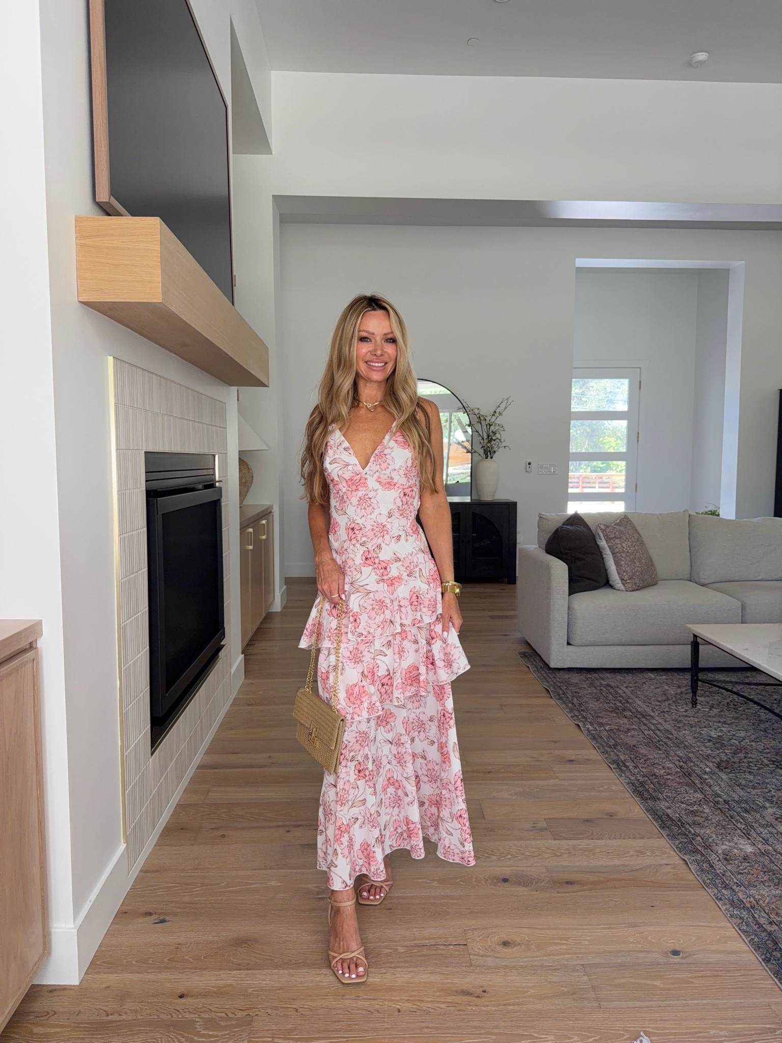 These Amazon event dresses have no business looking this good. 💙✨ comment AMAZON and I’ll send you the details 

If you’ve been looking for a wedding guest dress, vacation dinner outfit, bridal shower dress, or something for your next special event, I found some incredible Amazon options.

💙 A timeless teal maxi with the prettiest silhouette.
🩷 A vibrant pink floral dress that’s guaranteed to turn heads.
🌸 A romantic floral maxi that’s perfect for weddings and date nights.
🩵 A dreamy pastel floral dress that looks so much more expensive than it is.

They’re flattering, comfortable, and honestly look like dresses you’d find in a boutique.

Which one would you wear first—1, 2, 3, or 4? 👇

Comment DRESS and I’ll send you all the links! Save this reel for your next event. 🤍

#AmazonFashion #AmazonDresses #WeddingGuestDress #AmazonFinds #AffordableFashion