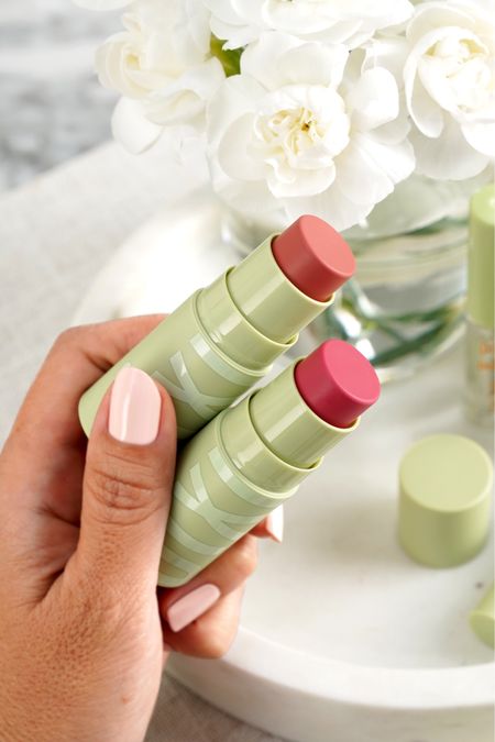 #ad Loving these @PixiBeauty +Hydra LipTreats from @Target – swatching Peachy and Rosette today! Perfect everyday colors for summer.

Find them at @target with my favorites linked in my @shop.ltk

#Pixi #PixiPerfect #PixiBeauty #Target #targetpartner

#LTKBeauty