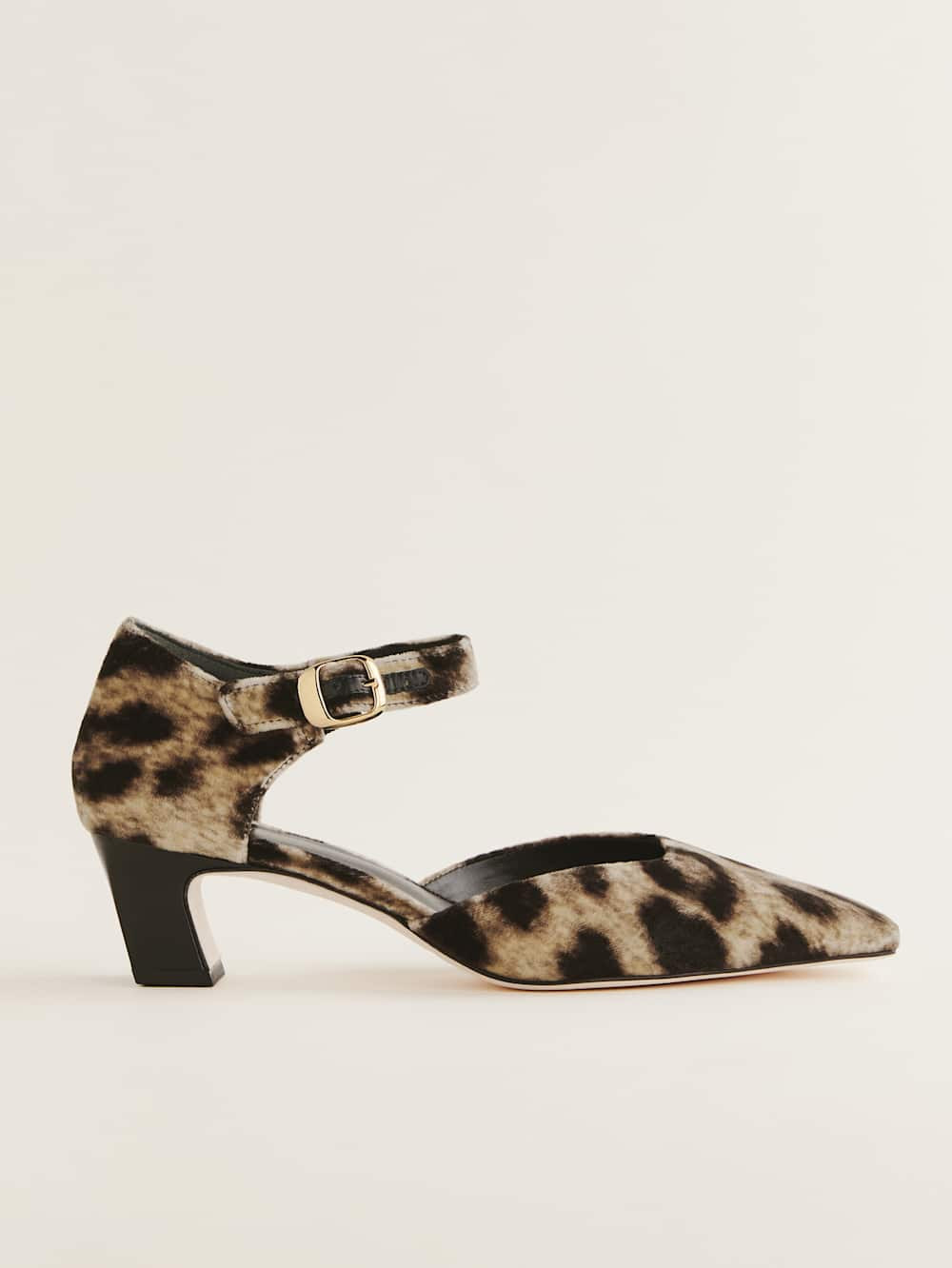 Denise Pump | Reformation (Global)