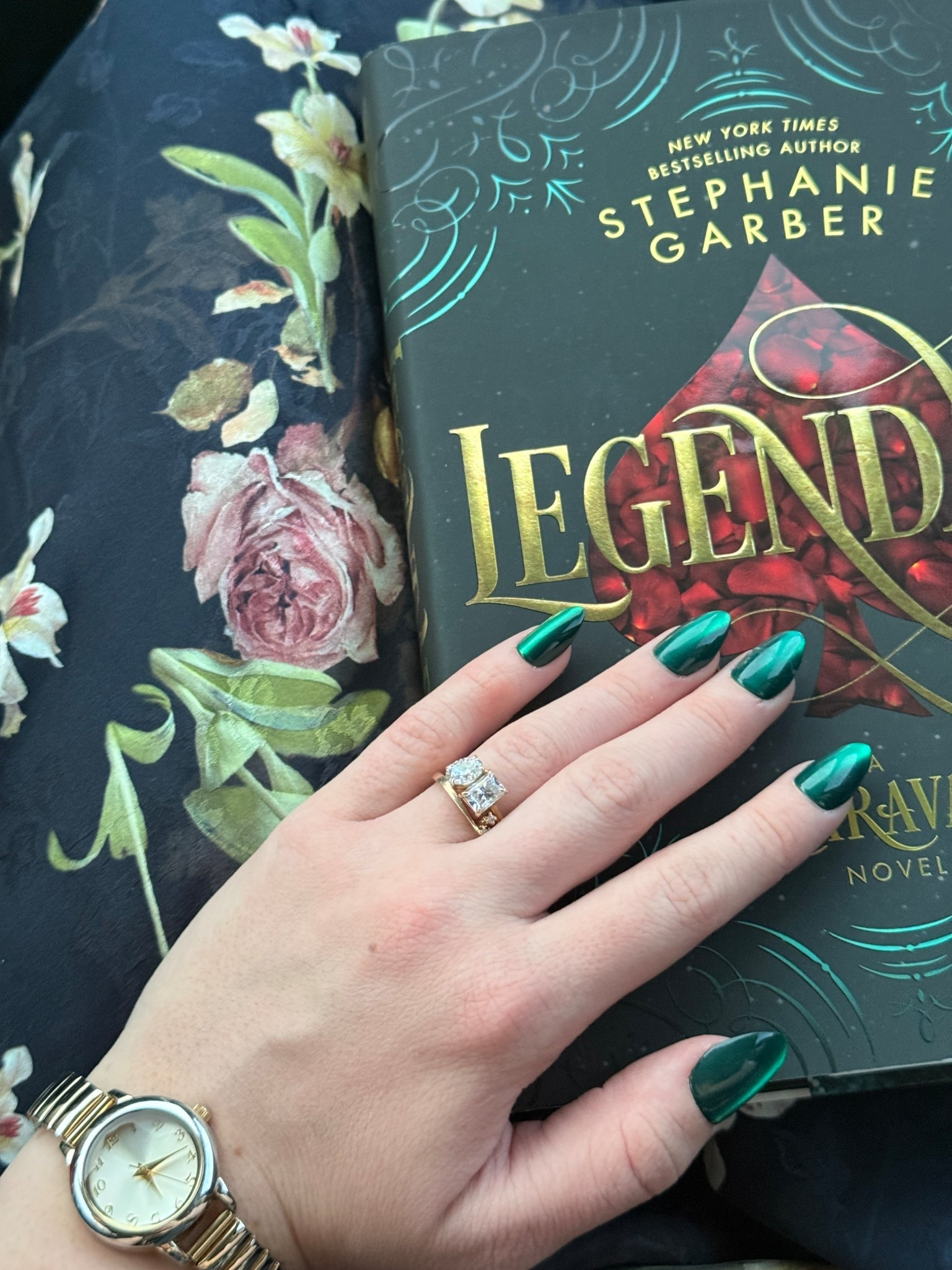 Diving into Legendary, book two in the Caraval series ✨ I loved Caraval, but this one might be even better… I’m so excited to fall even deeper into this world. Linked in my LTK! #LTKBooks #FantasyReads #BookClubPick #bookish #books #booktok #reading

#LTKSaleAlert #LTKFindsUnder50 #LTKHome