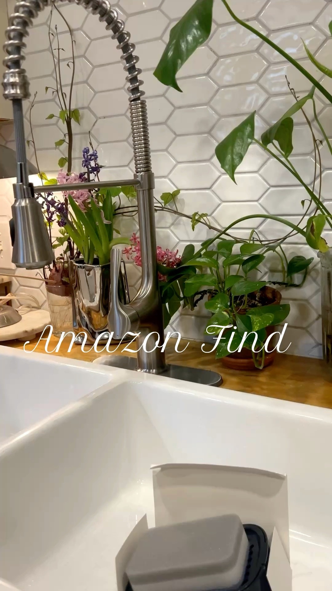 AMAZON KITCHEN FIND✨Follow for more ! Nuetral✅ Practical✅ Unique✅ Affordable ✅Dish soap dispenser 

#LTKHome #LTKdayinmylife #LTKvlog