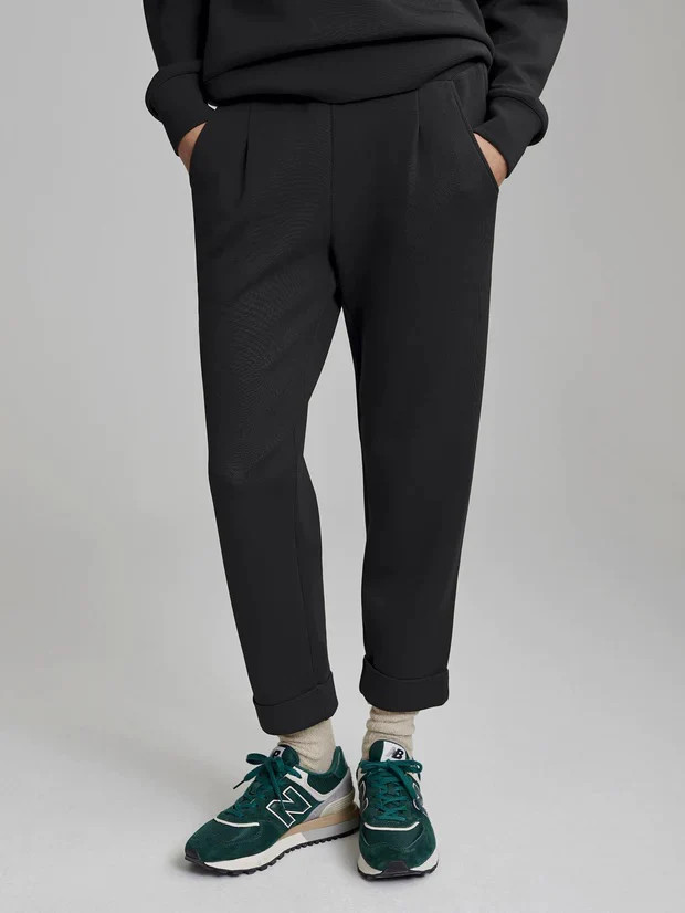 VARLEY | The Rolled Cuff Pant 25" - Black | Mad About Style Boutique