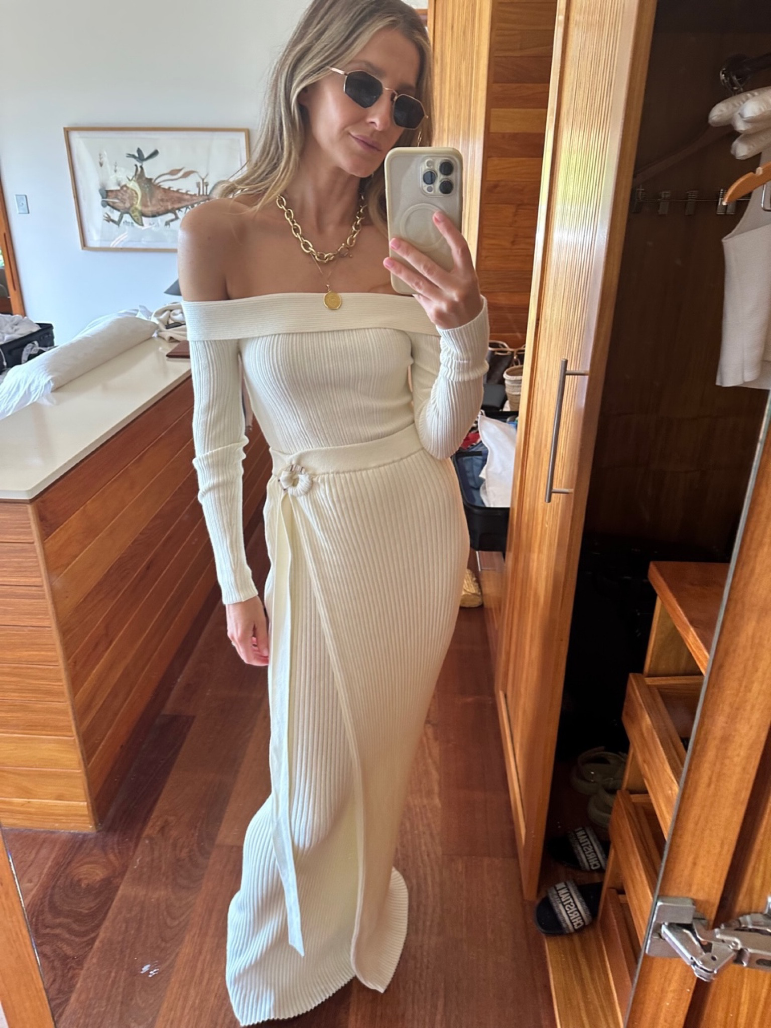 Love this knit set! 🤍 Shop the exact knit off the shoulder top and skirt below

#LTKaustralia #LTKstyletip #LTKtravel