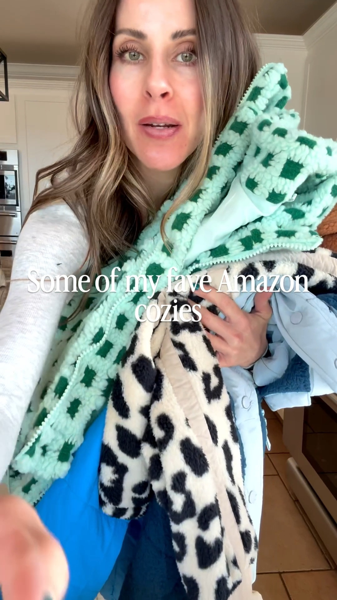 Amazon cozy’s I can’t stop wearing. The quality of these is so so good. All of them come in multiple color options. I’m wearing a small in the first two and medium in the second two. Comment NEED for all the details to shop.
.
.
.
Amazon style Amazon outfits millennial mom style millennial, mom, outfits, school, drop off outfit, outfits barrel, sweats, free people look free people style free people look for less

Follow my LTK @happilynataliexo on the @shop.LTK app to view this post and get my exclusive app-only content!

#liketkit 
@shop.ltk
https://liketk.it/5RpTk