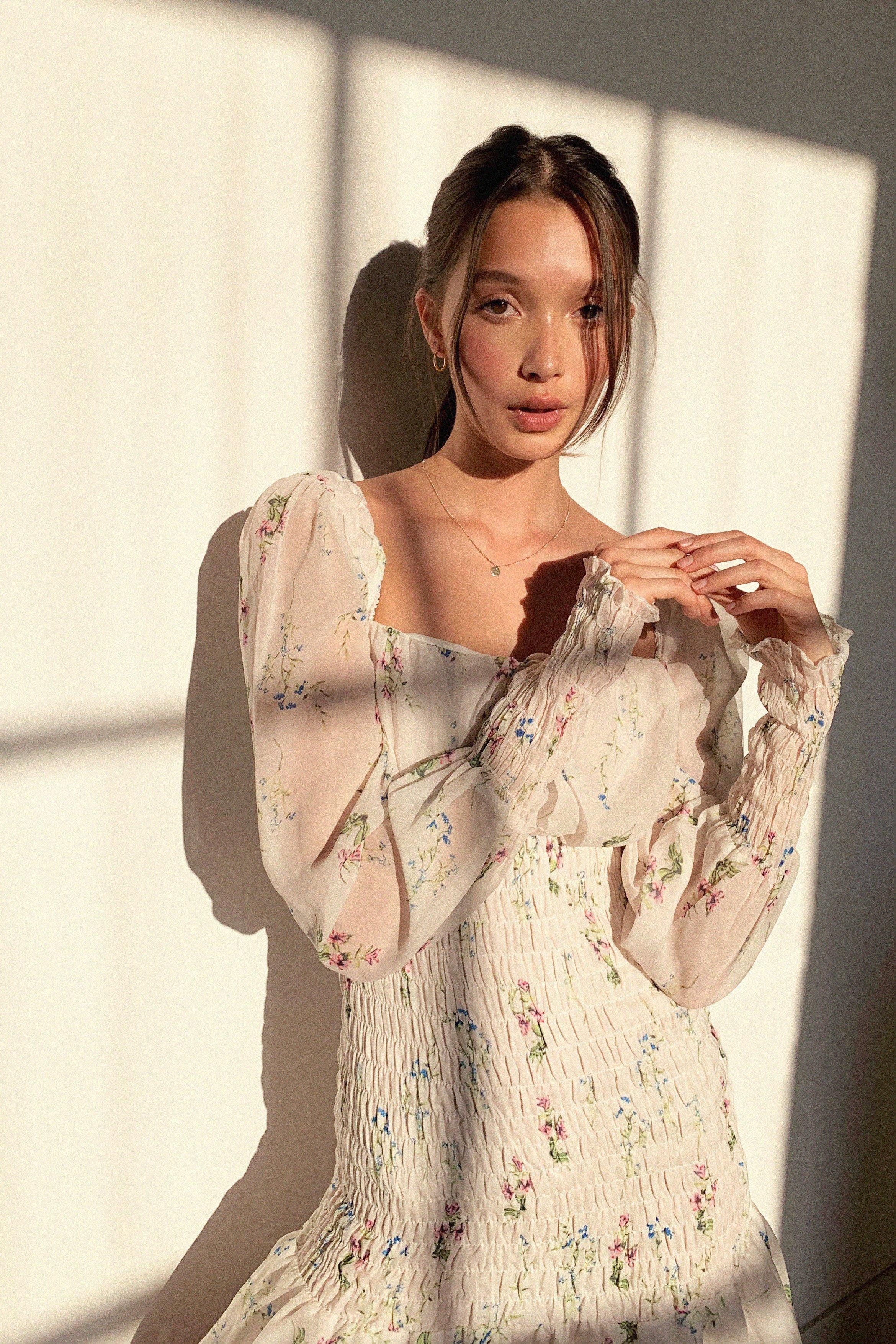 Shimmer Bodycon Tea Dress





Promotions



50% Off Everything



GET IT TOMORROW WITH NEXT DAY ... | NastyGal (UK, IE)