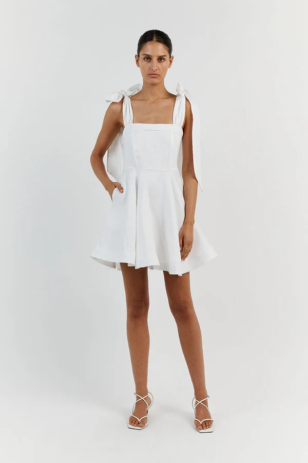 AISLE WHITE LINEN BOW MINI DRESS | DISSH