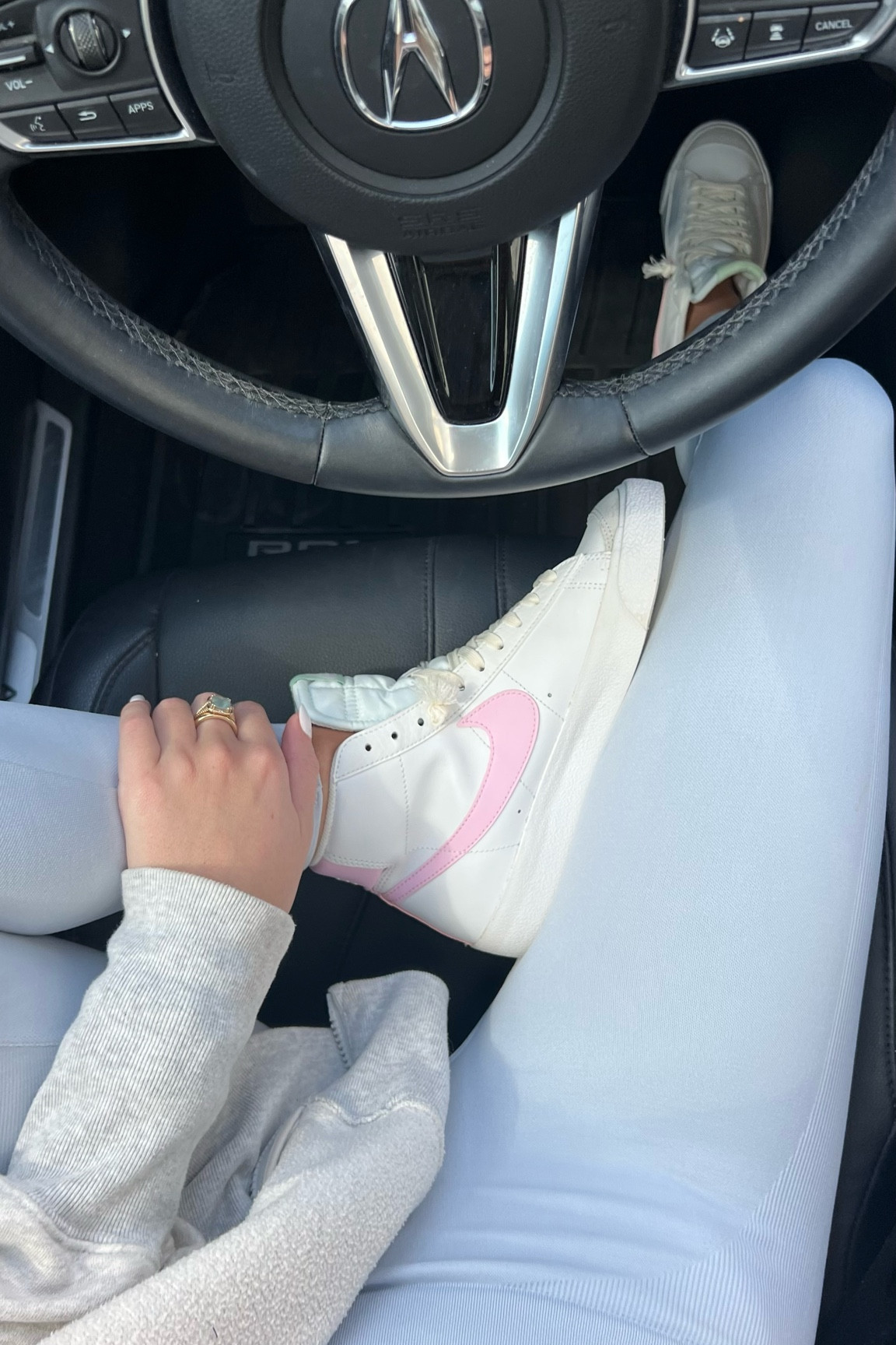 Favorite Amazon set & the blazers of course 🫶🏼 

#amazon #amazonfinds #workout #workoutsets #sets #nike #nikeblazers #blazers #shoes #leggings #leggingset #classoutfit #college 

#LTKunder50 #LTKfit #LTKunder100