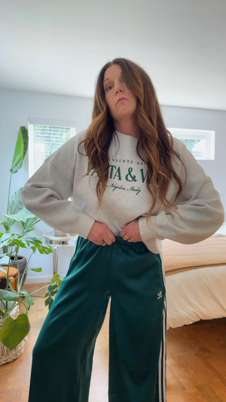 My favorite summer pants becoming my favorite fall pants 

#LTKVideo #LTKStyleTip