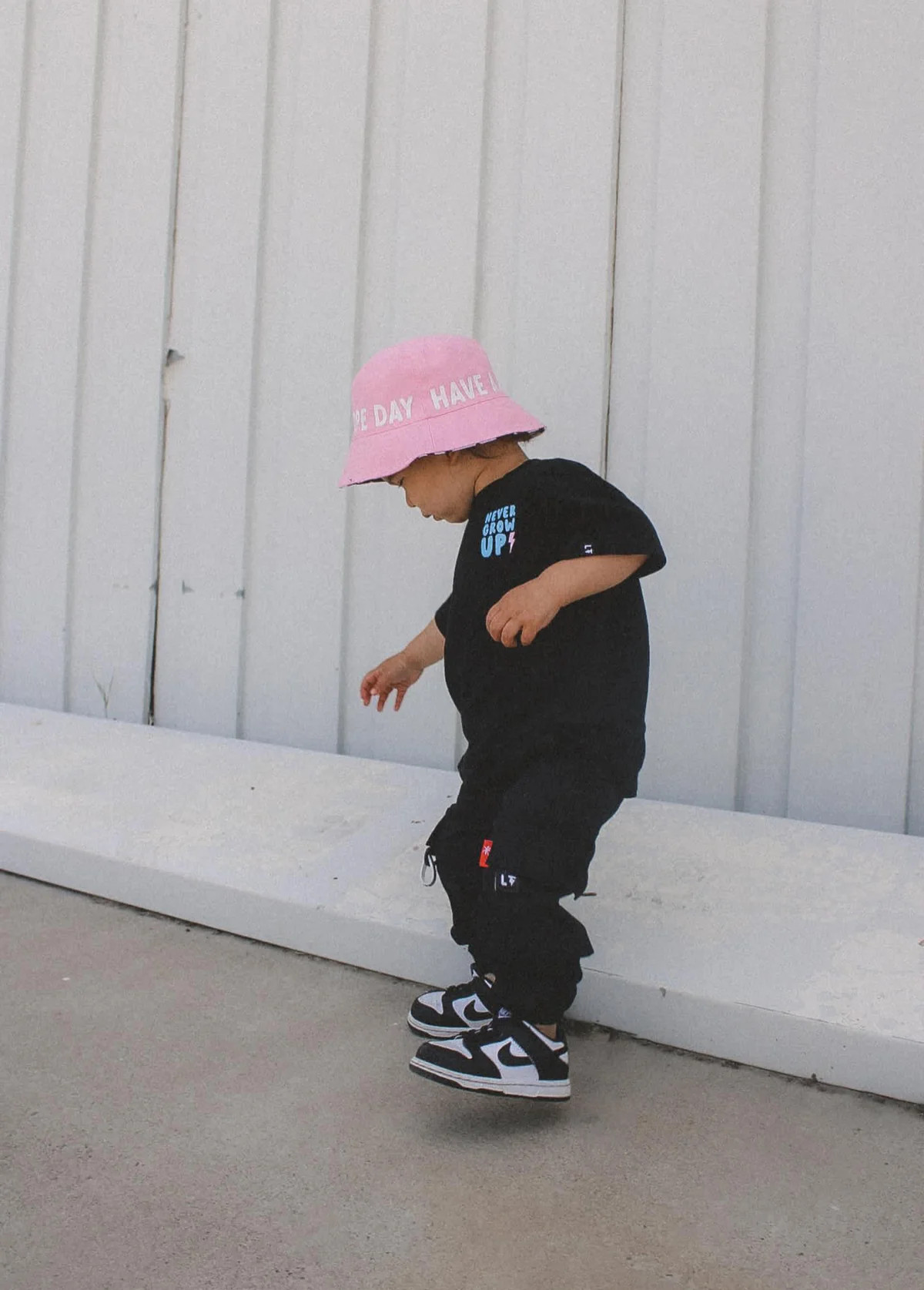 Black Cargos | Little Trouble