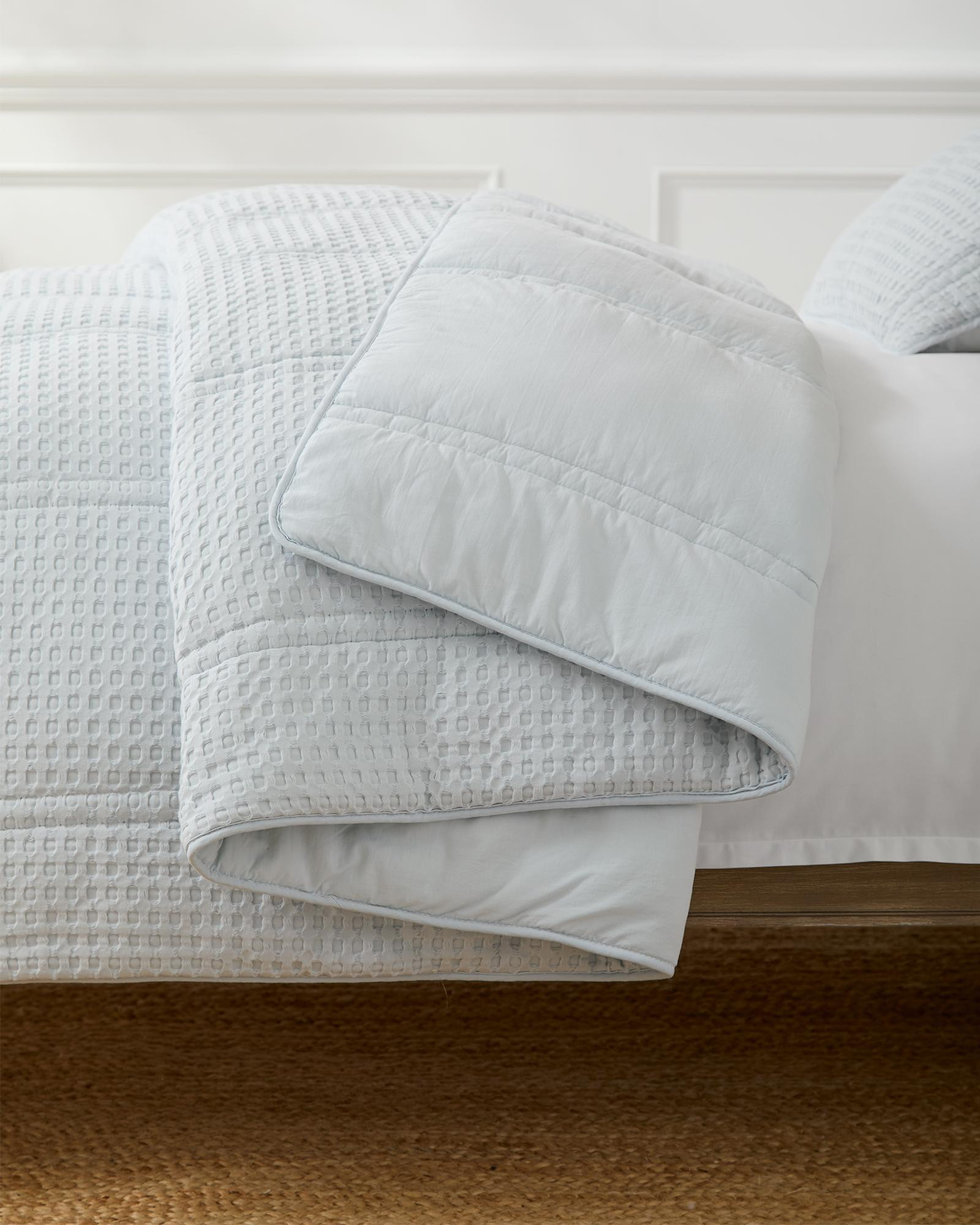Beachcomber Comforter – King/Cal King - Sky | Serena & Lily | Serena and Lily