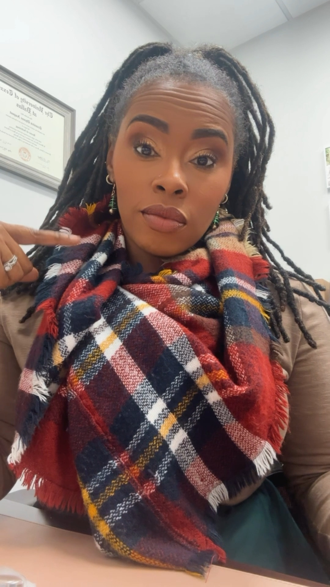 Y'all! I love a good infinity scarf. I have been asked so many times this morning on how I get it so fluffy. Sis, tuck it in your bra strap. It's super simple to do and secure enough to stay all day. Just a lil sneak peek of my Christmas outfit. Same concept with a blanket scarf. Follow for more fashion hacks.  

 #LTKHoliday #LTKStyleTip #LTKWorkwear