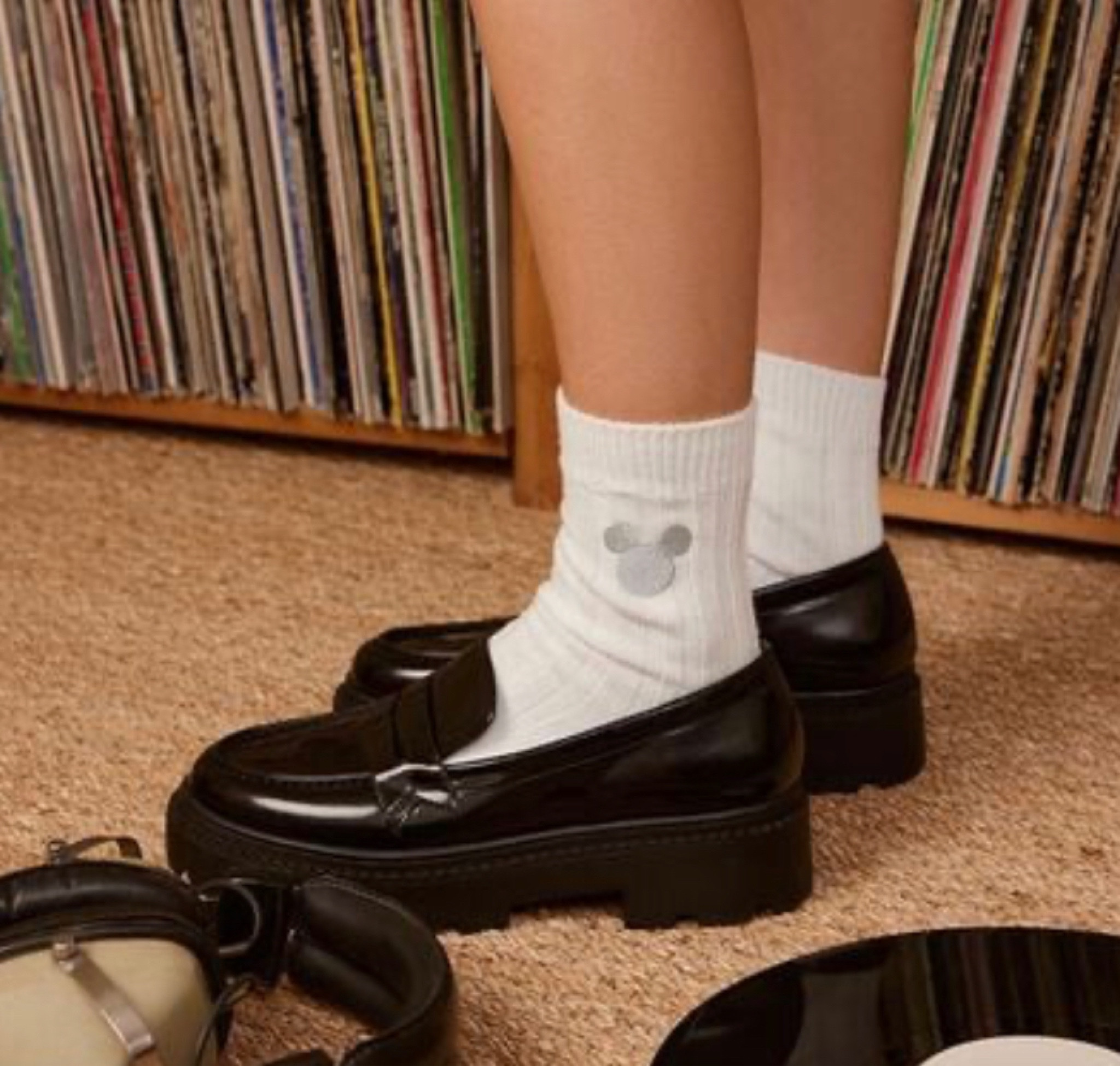 disney forever 21 collab mickey crewneck socks

#LTKHalloween #LTKGiftGuide #LTKHolidaySale