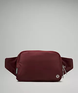Everywhere Belt Bag Large 2L | Unisex Bags,Purses,Wallets | lululemon | Lululemon (US)
