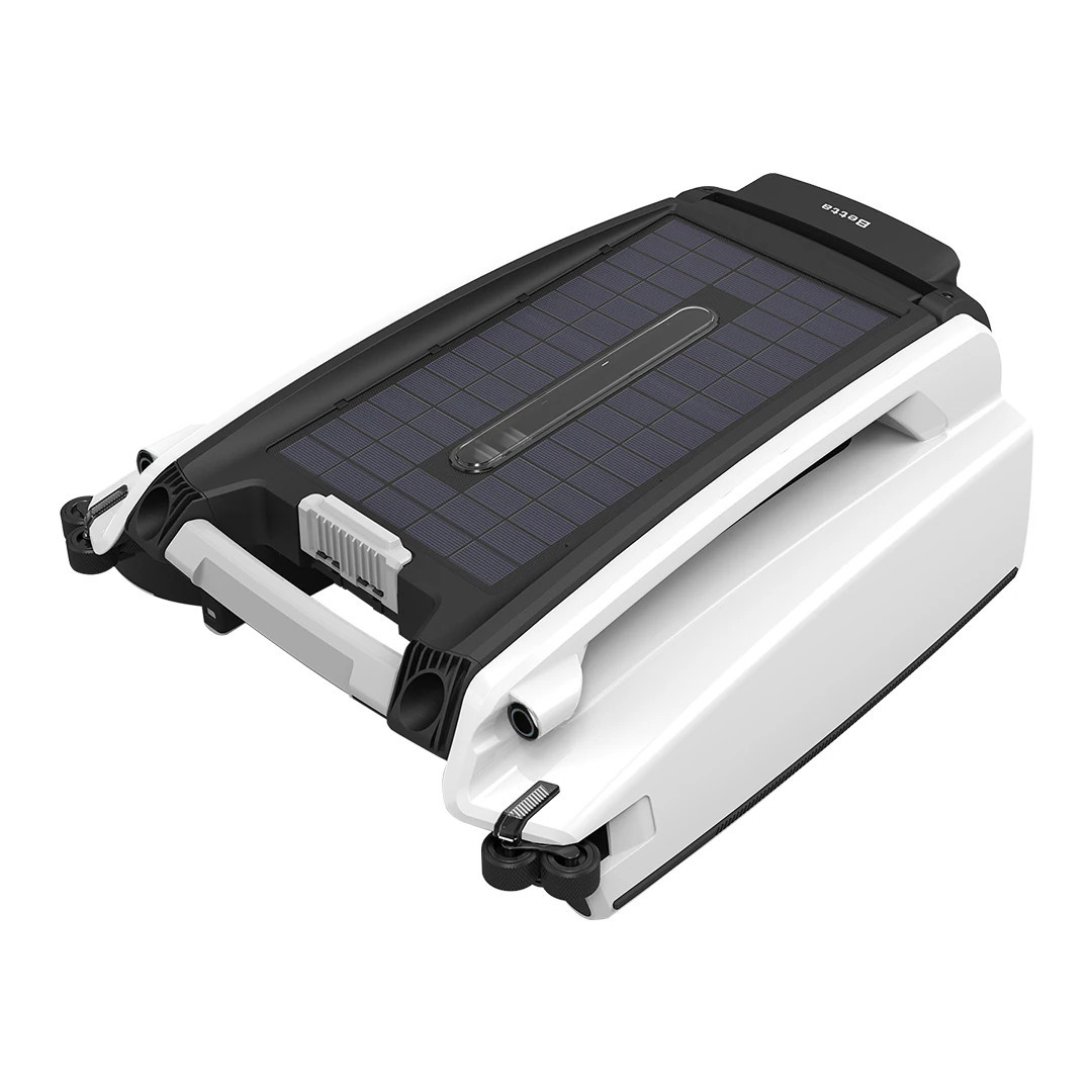 Betta SE Solar Powered Automatic Robotic Pool Skimmer (White) | BETTA-SE-WHITE | Lowe's