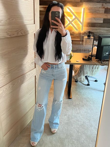 XS in top // 24 in jeans 