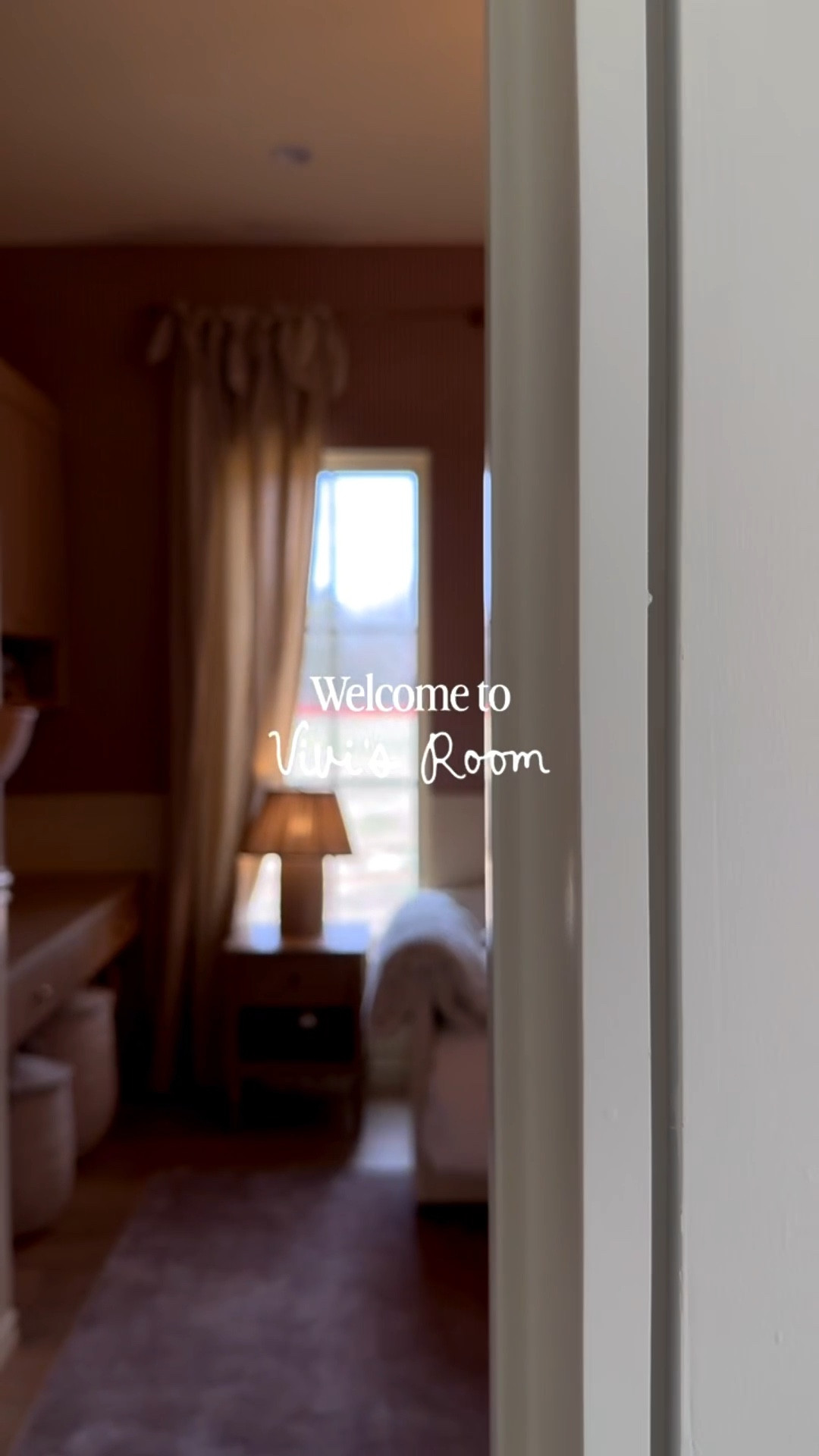 Vivi’s room reveal! Linked as much of her room below! This room turned out so sweet 🤍

Dressupbuttercup.com #dressupbuttercup #dederaad


#LTKKids #LTKHome