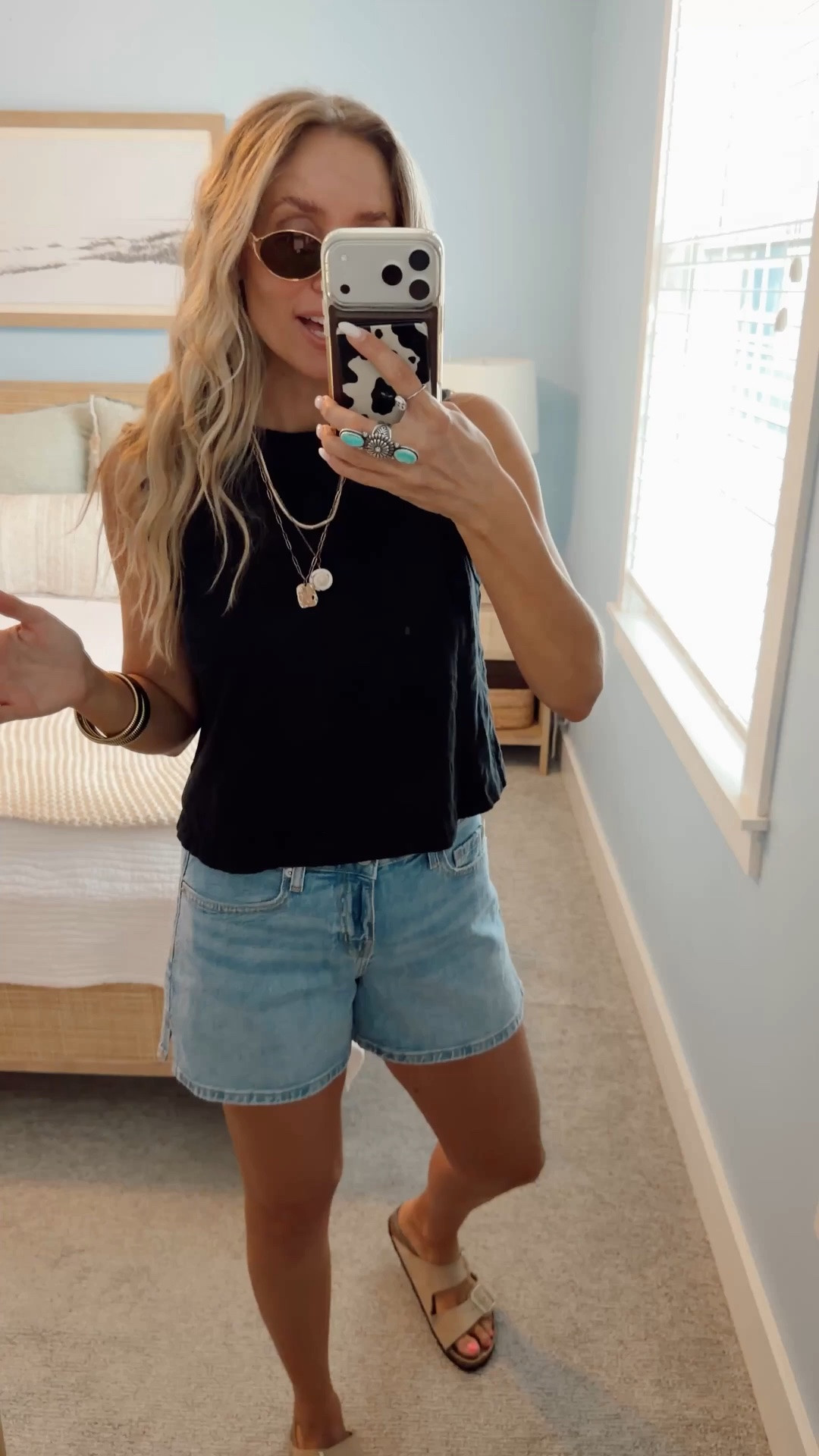 ✨SCROLL TO SHOP✨
$20 at Target vs $158 from Agolde. These have been a staple in my closet all summer🙌🏼✨🤍

I’m wearing my tts (small)

5’5” // 120 ish lbs

#LTKootd #LTKdayinmylife #LTKgrwm