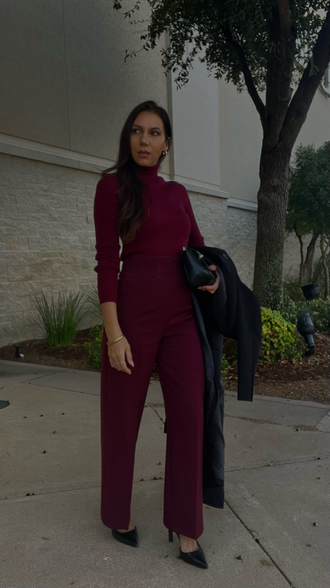 I love these high waisted trousers so much that I bought them in three colors for work. Commence is becoming one of my favorite online retailers to shop. 

#LTKWorkwear #LTKStyleTip #LTKFindsUnder100