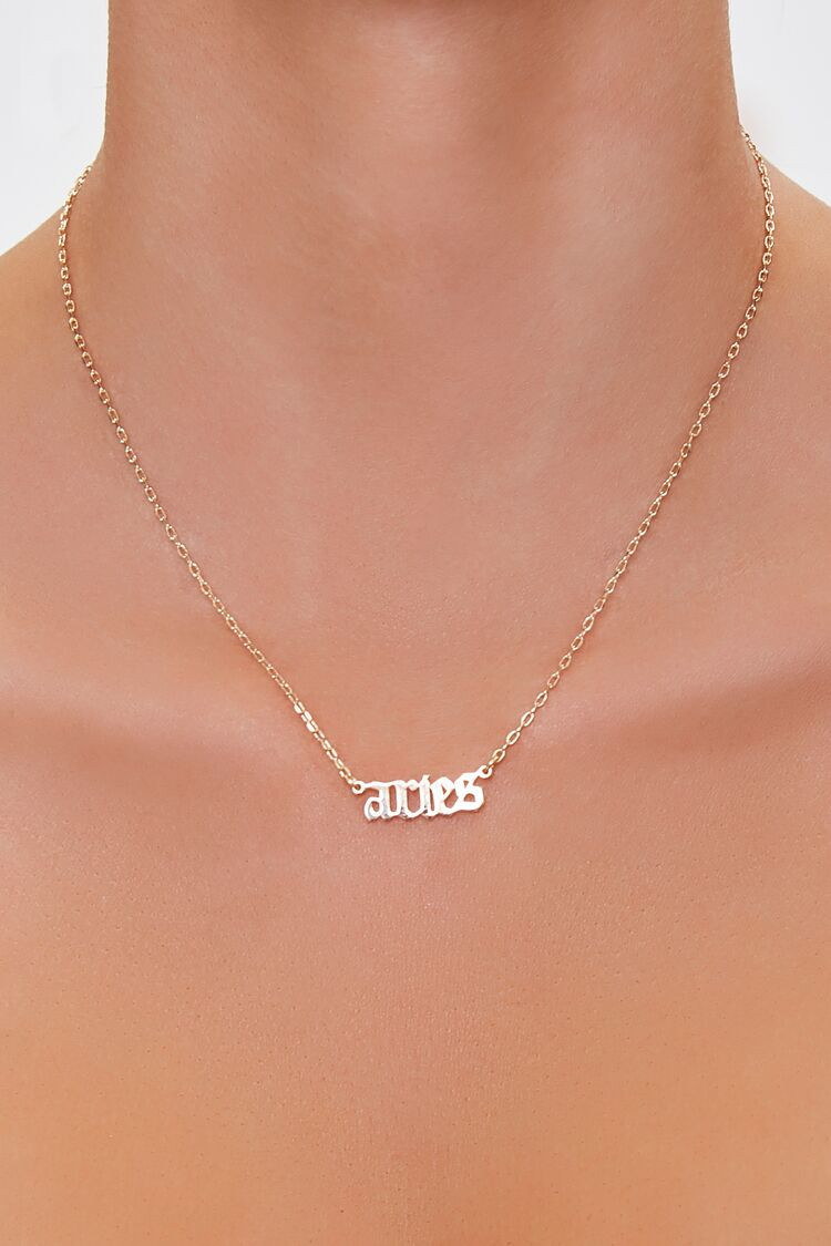 Zodiac Pendant Necklace | Forever 21