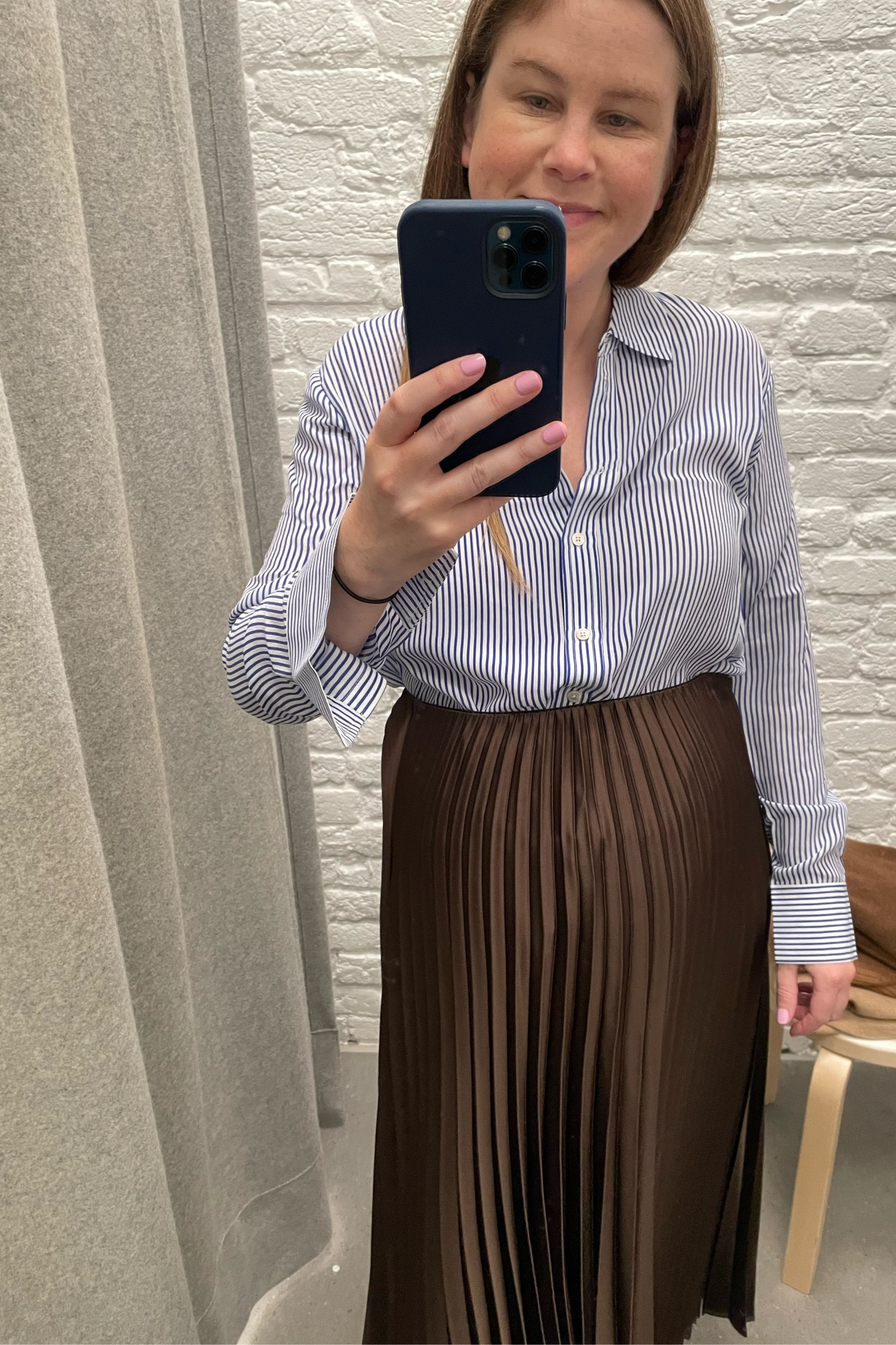 Silk top on sale in lots of colors. Wear to work with any bottom or with jeans for a casual, off duty look! TTS. I bought size 4.

Button down, silk button down, silk top, fall outfit, fall fashion

#LTKworkwear #LTKsalealert #LTKSeasonal