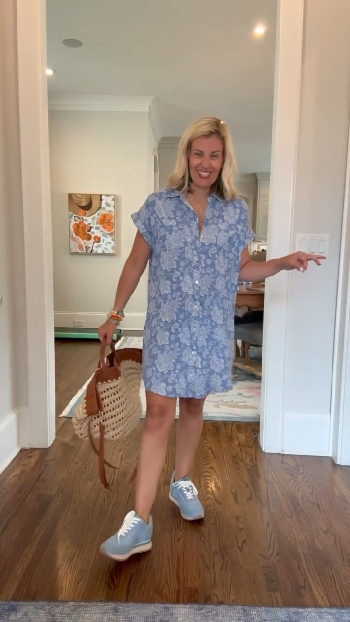 Such a cute dress!! This is a gauze material, which is so nice and lightweight. I’m in xs dress & 8 sneaker. 

*code Catherine20 at Allie + Bess

#LTKdayinmylife #LTKmomlife #LTKSaleAlert
