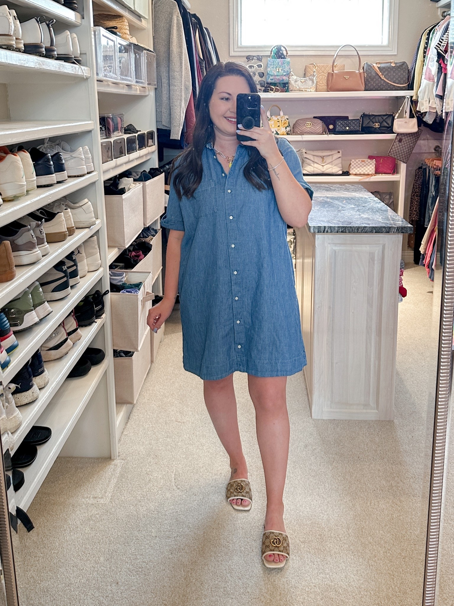 Easy denim dress 

#LTKMidsize #LTKStyleTip #LTKFindsUnder50