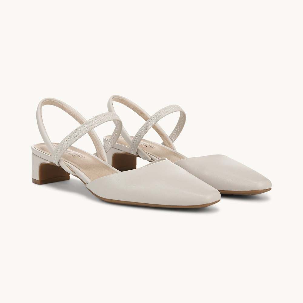Lainey Strappy Sandal | LIfeStride