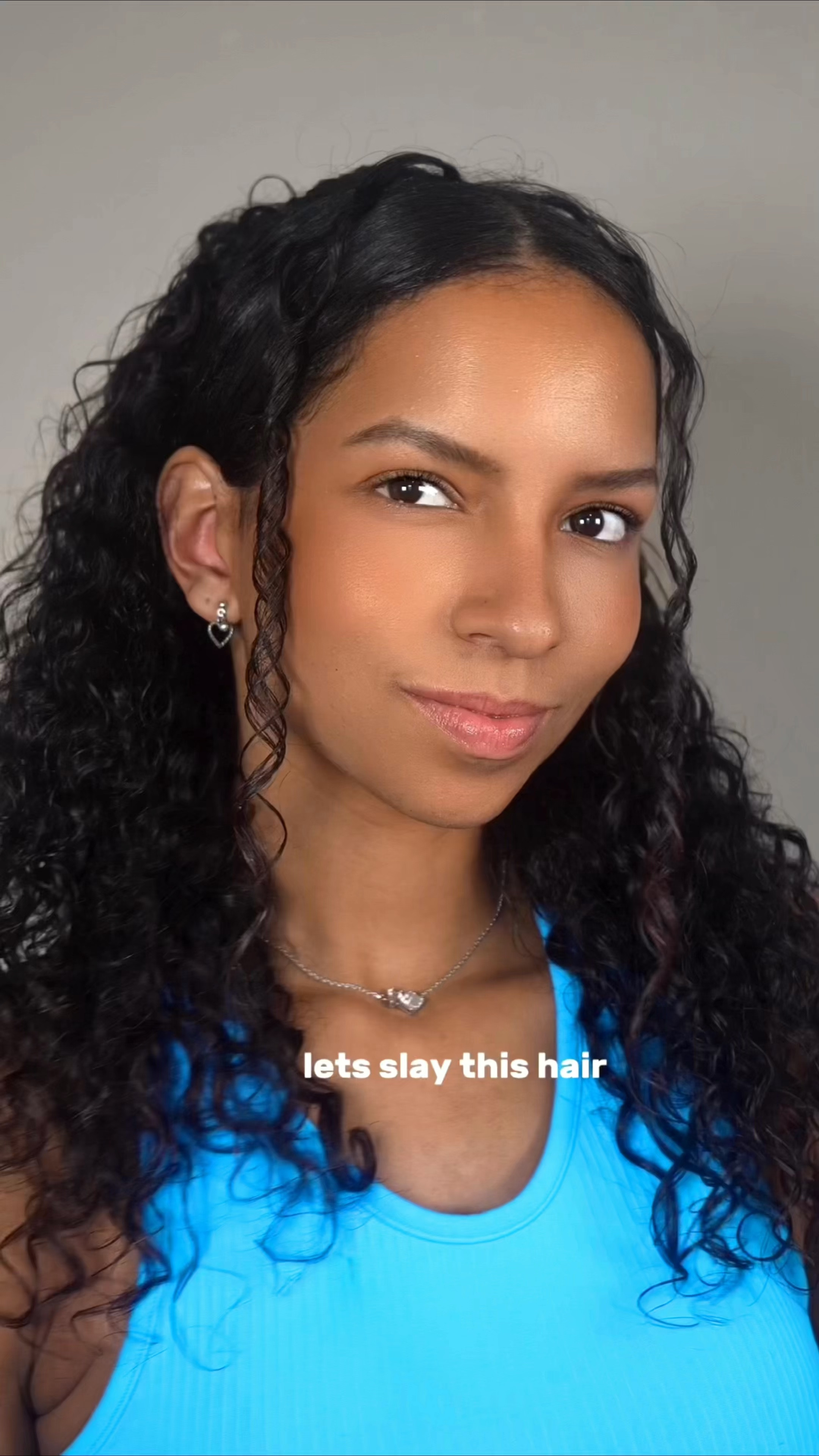 Simple curly hairstyle for school!🦋

#LTKVideo #LTKBeauty #LTKBacktoSchool