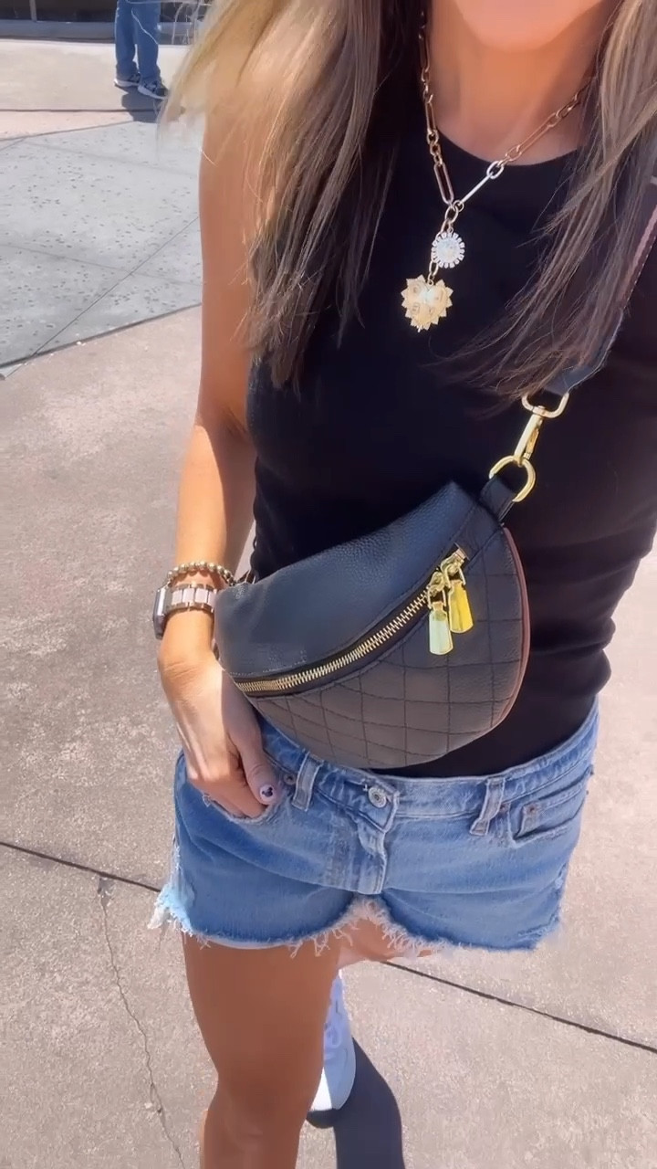 My FAVORITE denim shorts. I size up one. ON SALE! Grab now at this price, you’ll be wearing these all summer! + use code DENIMAF to save additional 👏 

Tank with a built in bra! Regular length! You’re going to want every color! TTS, wearing small 



#LTKootd #LTKSeasonal #LTKSaleAlert