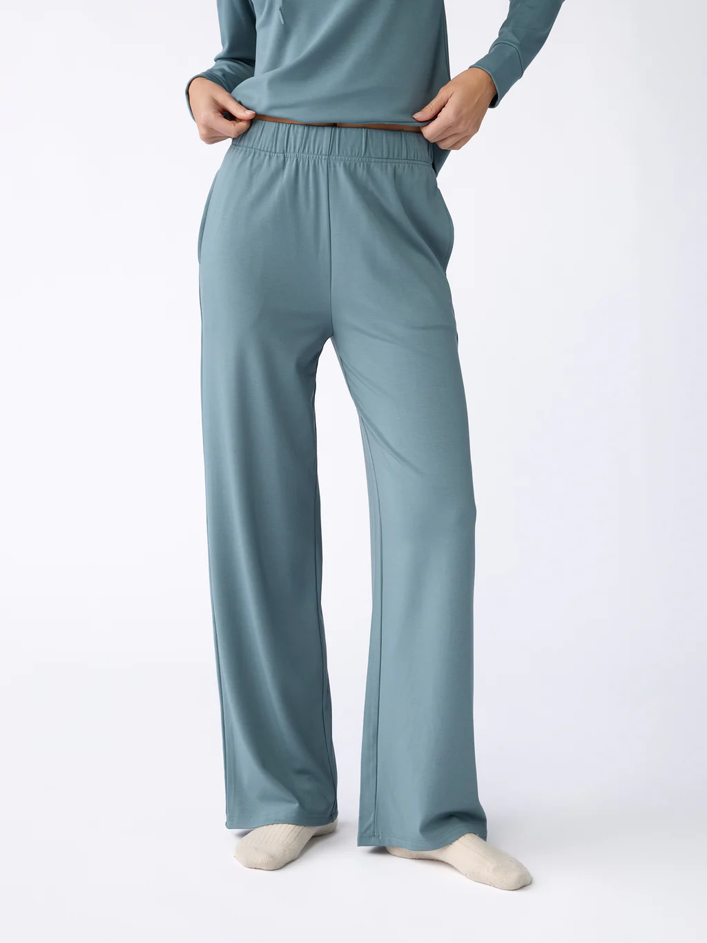 Women's Ultra-Soft Bamboo Wide Leg Pull On Pant | Cozy Earth