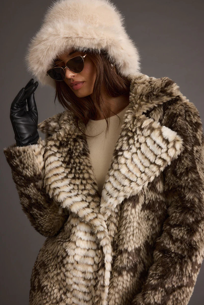 Bucket Down Cream Faux Fur Hat | 12th Tribe