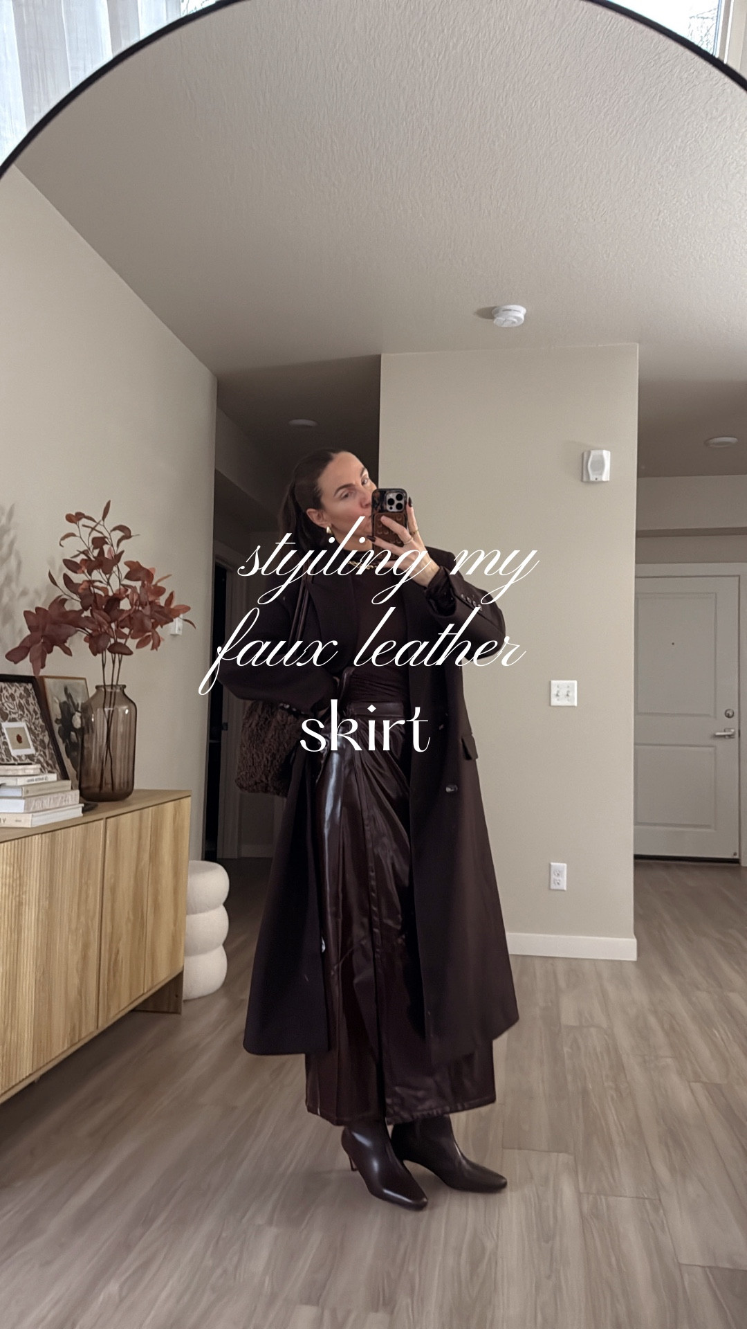 the skirt is a topshop runway skirt.  almost completely sold out on asos.  but still available on
nordstrom.  i am 5'7 wearing 6 in skirt and small in top. walmart blazer where i sized up to a large for the oversized look 

#blazer #walmartblazer #topshopskirt #asos @asos  @nordstrom @walmart #walmartfashion @walmartfashion #walmartcreator #walmartpartner