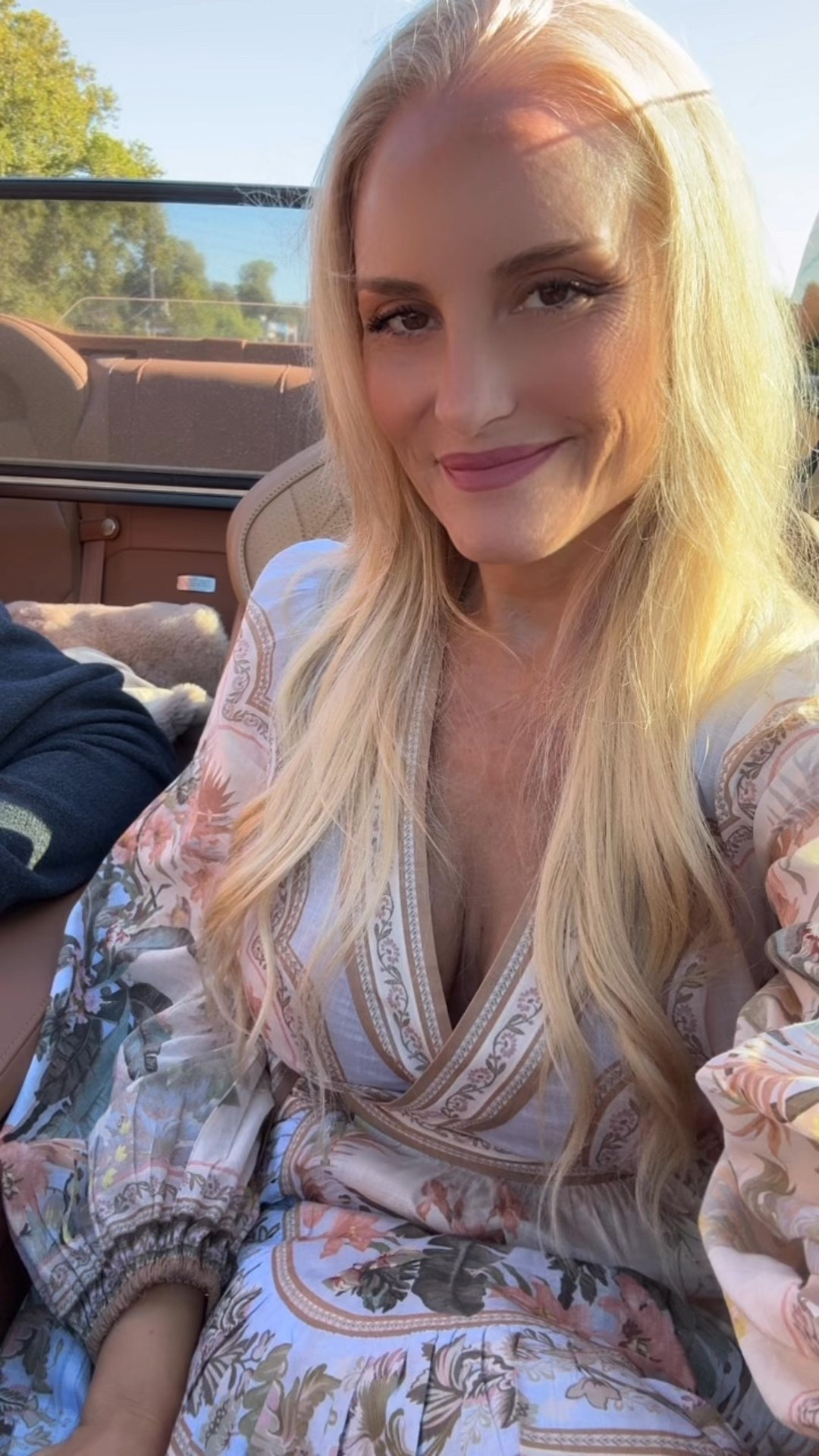 Dressed for dinner with friends! 

#LTKSeasonal #LTKOver40 #LTKParties