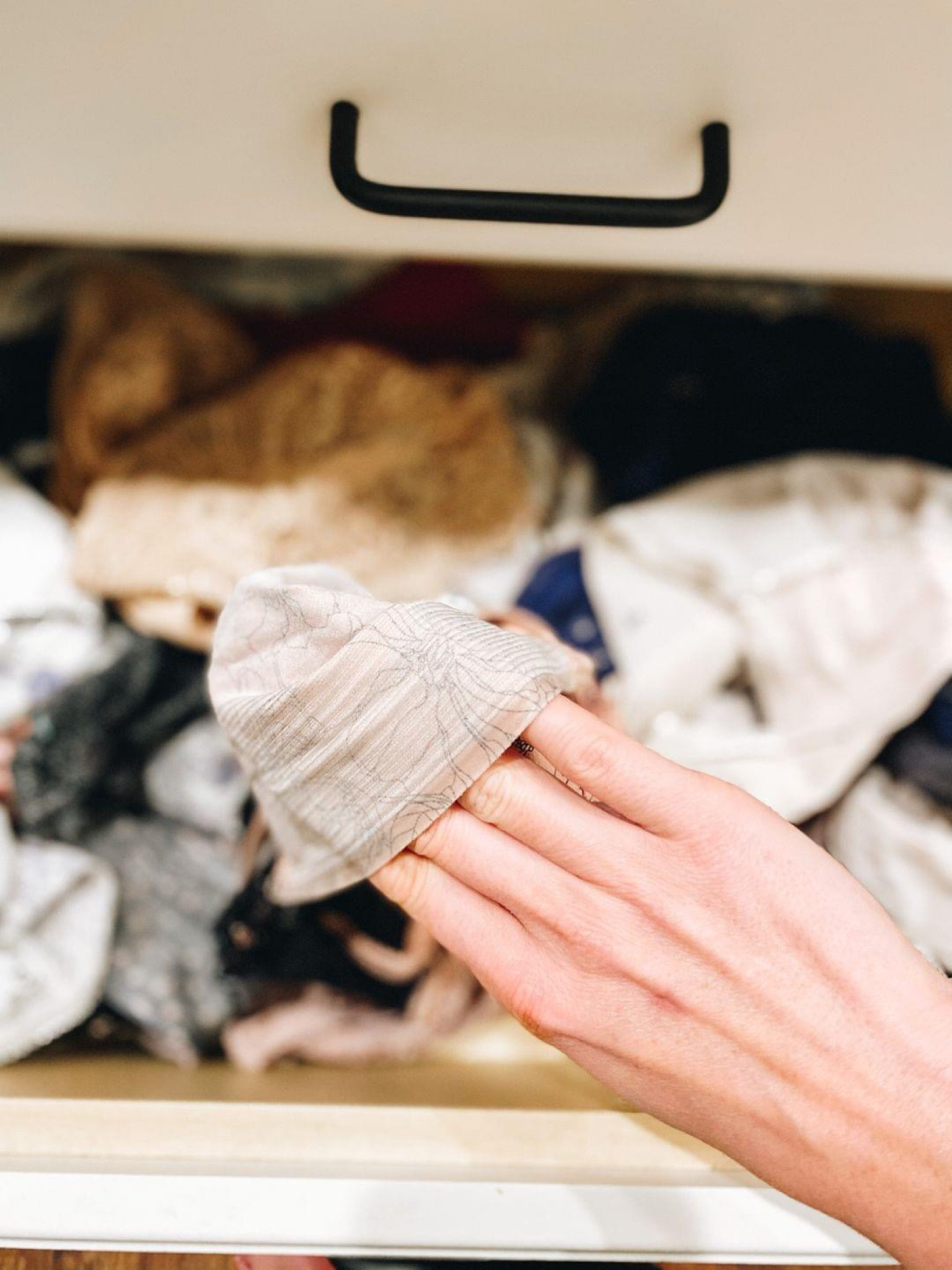  THESE ARE SO COMFY! Amazon panties! 
Fashionablylatemom 
13 different colors 
Sale alert 
Microfiber Modern Brief
But 5 for $39
Small- XXLarge 
Our #1 panty collection.
Patented Vanishing Edge technology with stay-put silicone at the leg openings keeps panties in place without panty lines.

#LTKsalealert