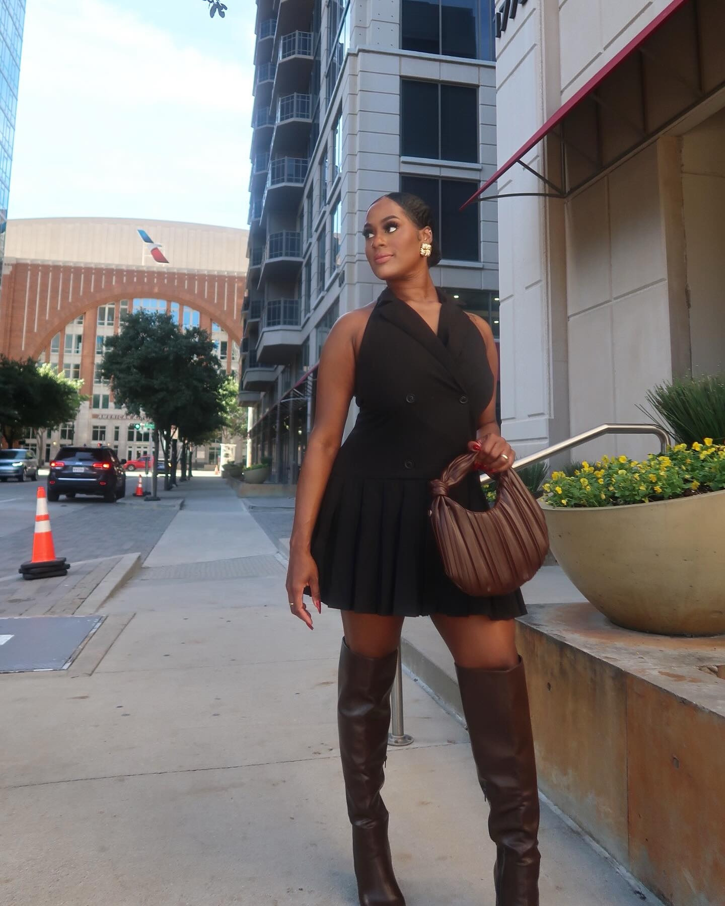 My fav season Autumn is here 🍂 🍁 ☕️👢

These stunning boots are from @justfabonline 😍
 

 #justfabpartner  #justfabstyle #DREAMPAIRSxJF, #SHOEDAZZLExJF #fallfashion #falldecor #fallstyle #falloutfits #dallasinfluencer #dallasblogger #dallascontentcreator

#LTKStyleTip #LTKHoliday #LTKBeauty