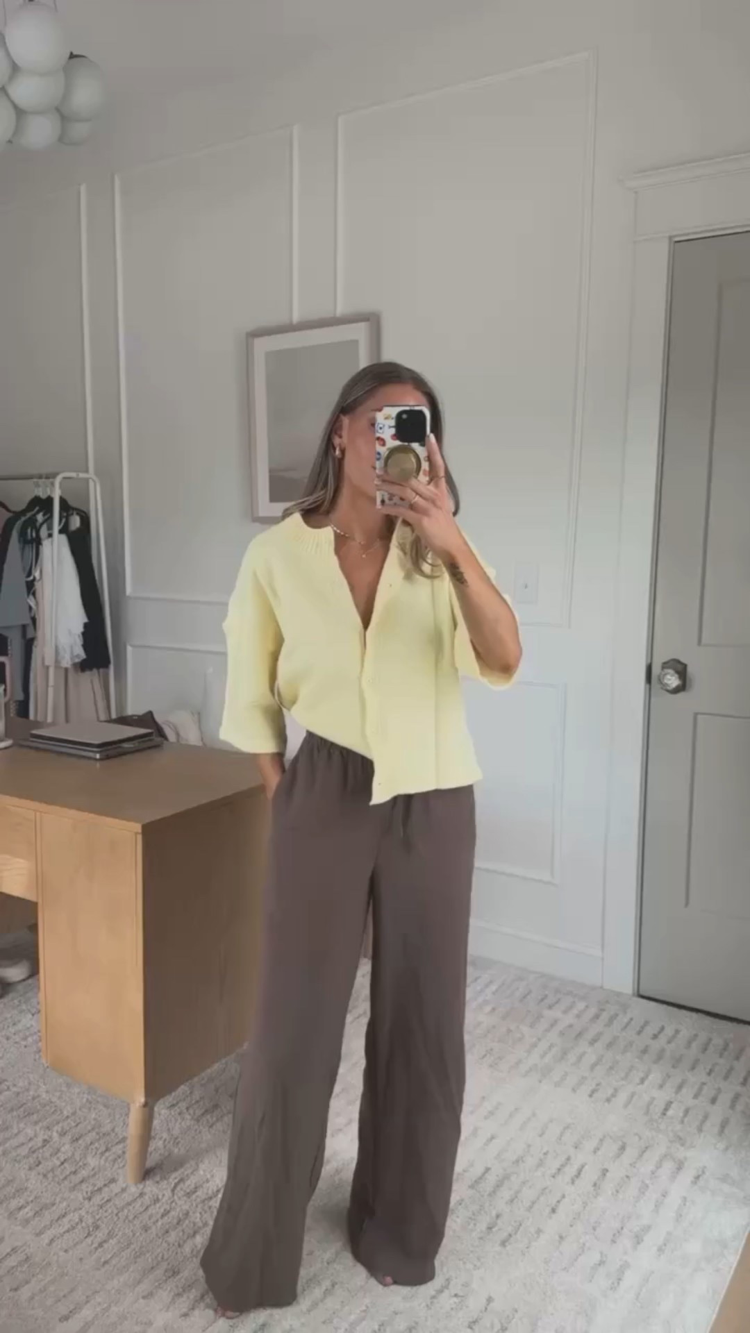 My obsession with these linen pants and light cardigan is never ending 💕😊

XS in the bottoms + S on top!!

#businesscasual #officeattire #workfromhome #cardigan #falloutfitinspo #fallfashion #ootd

#LTKStyleTip #LTKSeasonal #LTKWorkwear