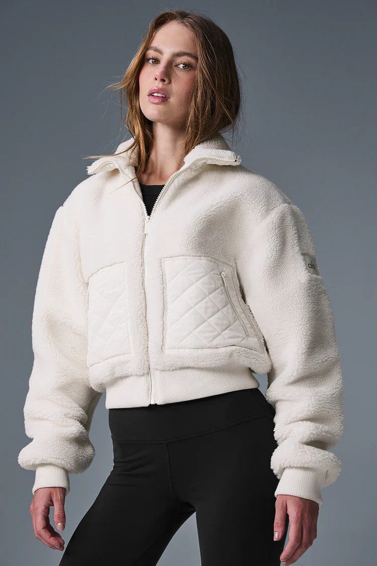 Sherpa Edge Bomber - Ivory | Alo Yoga (US)