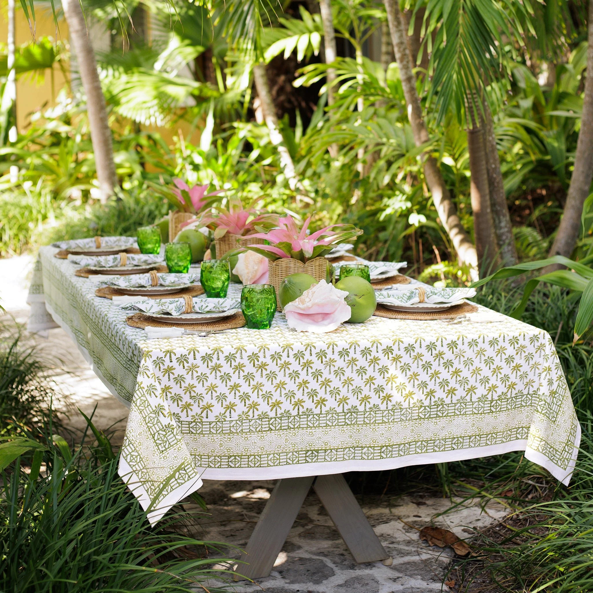 Palm Tree Green Tablecloth | Pomegranate