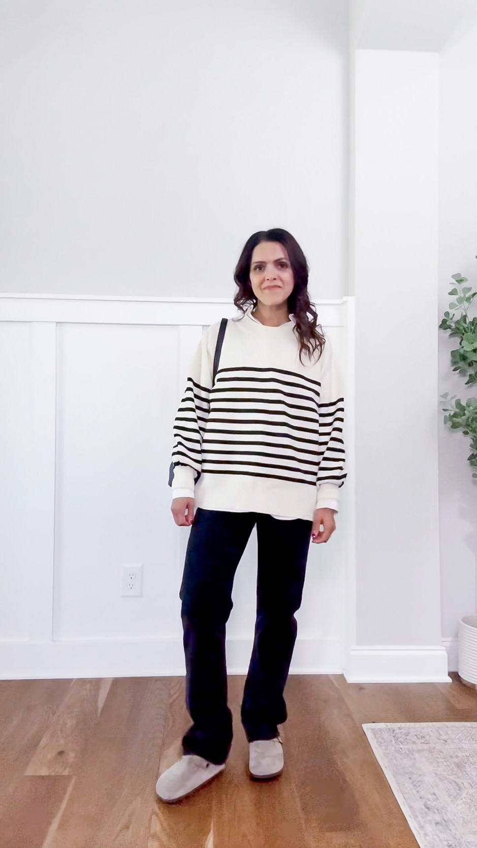 Monthly outfit planner SEPTEMBER: Summer to Fall outfits | striped sweater, grey straight jean, Birkenstocks, olive suede tote, white button up 

#summertofall #transitionalstyle #falloutfit #casualstyle #outfitformula


#LTKStyleTip