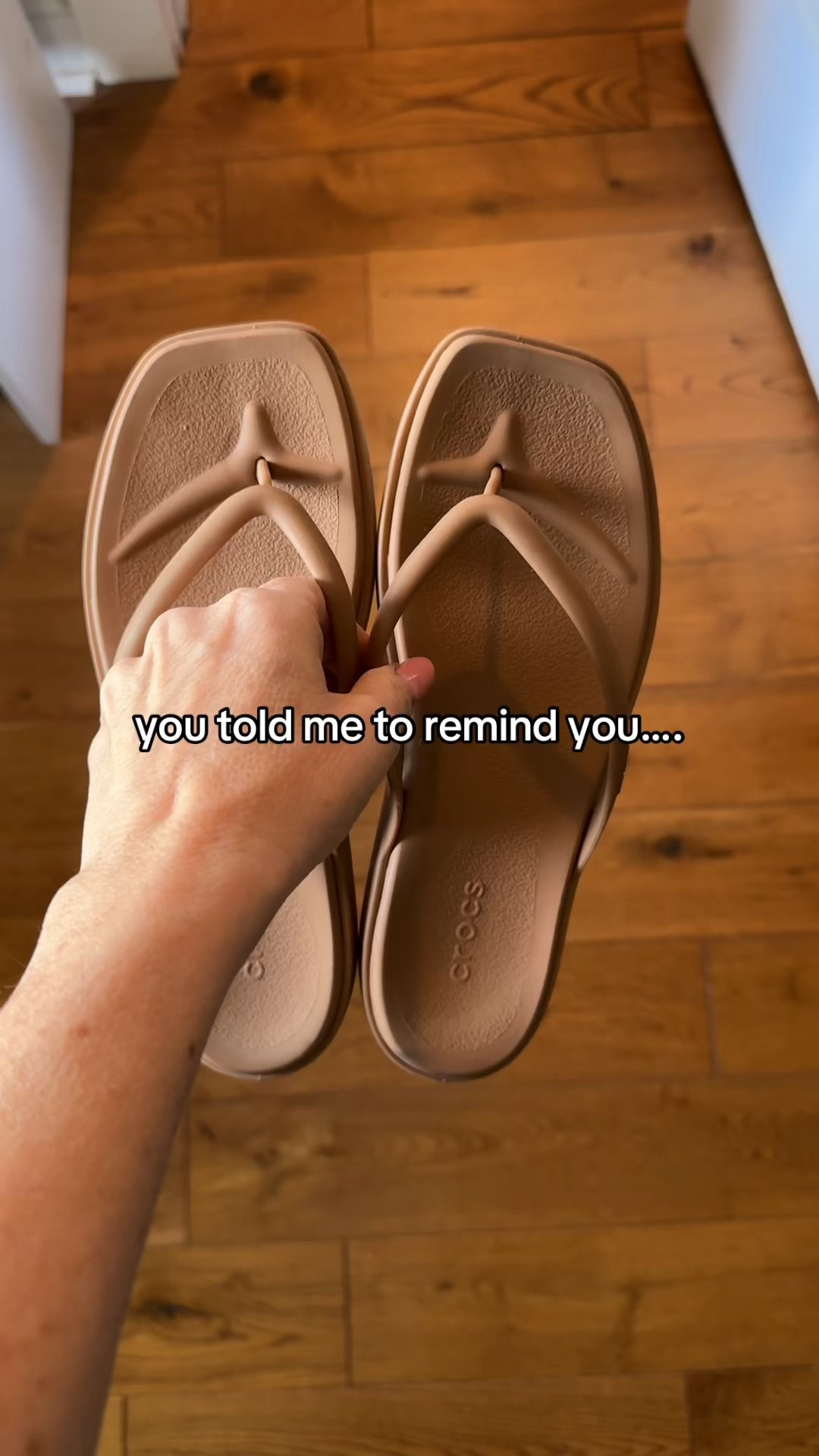 Crocs Flip Flops

#LTKootd #LTKActive #LTKOver40