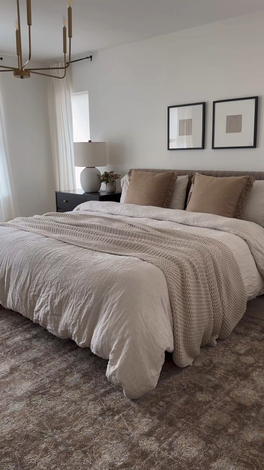 A cozy bedroom! 

#LTKHome #LTKmomlife #LTKdayinmylife