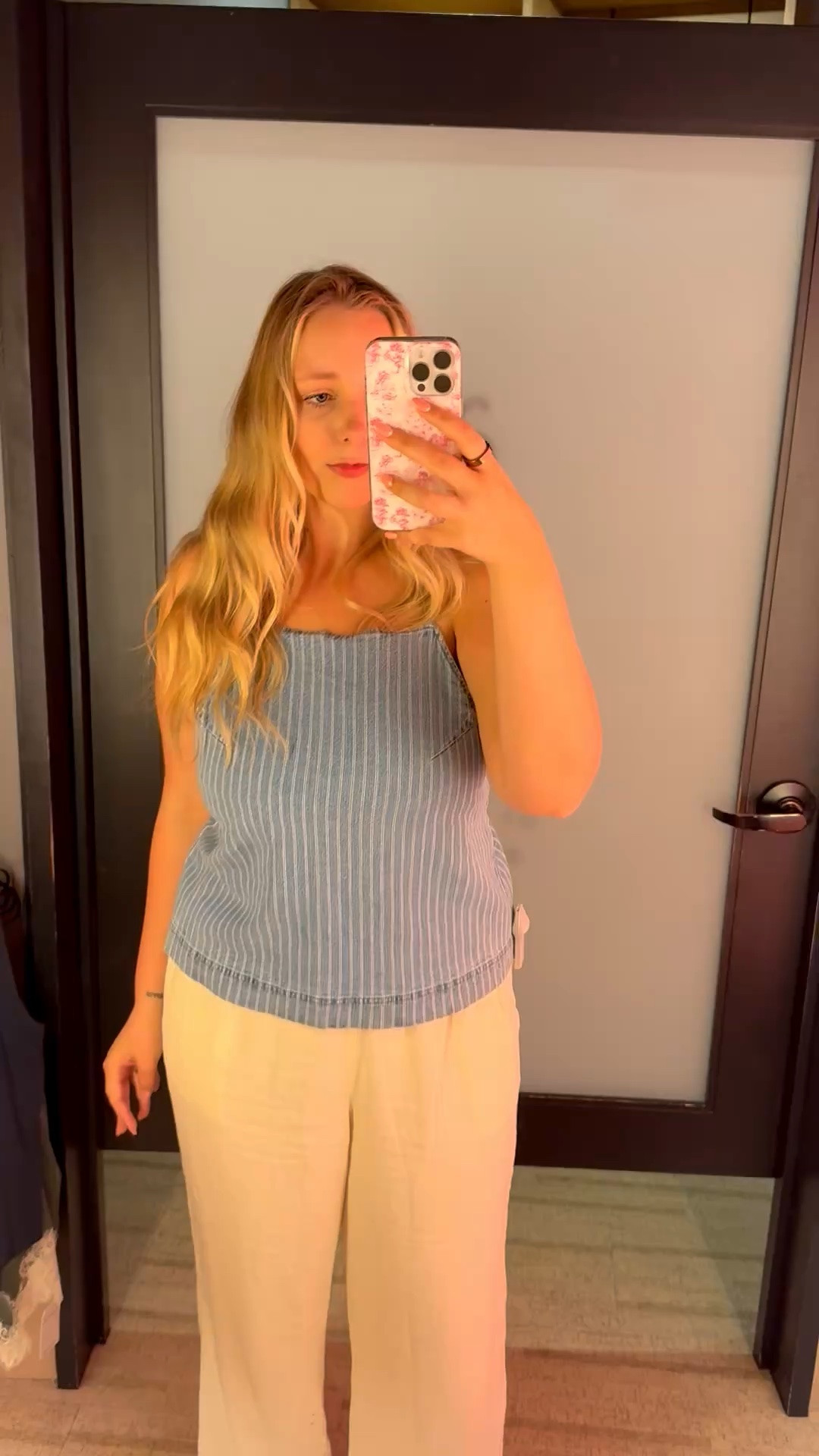 OBSESSED with this @abercrombie top AND it has a built in bra!!

#LTKmomlife #LTKootd #LTKdayinmylife