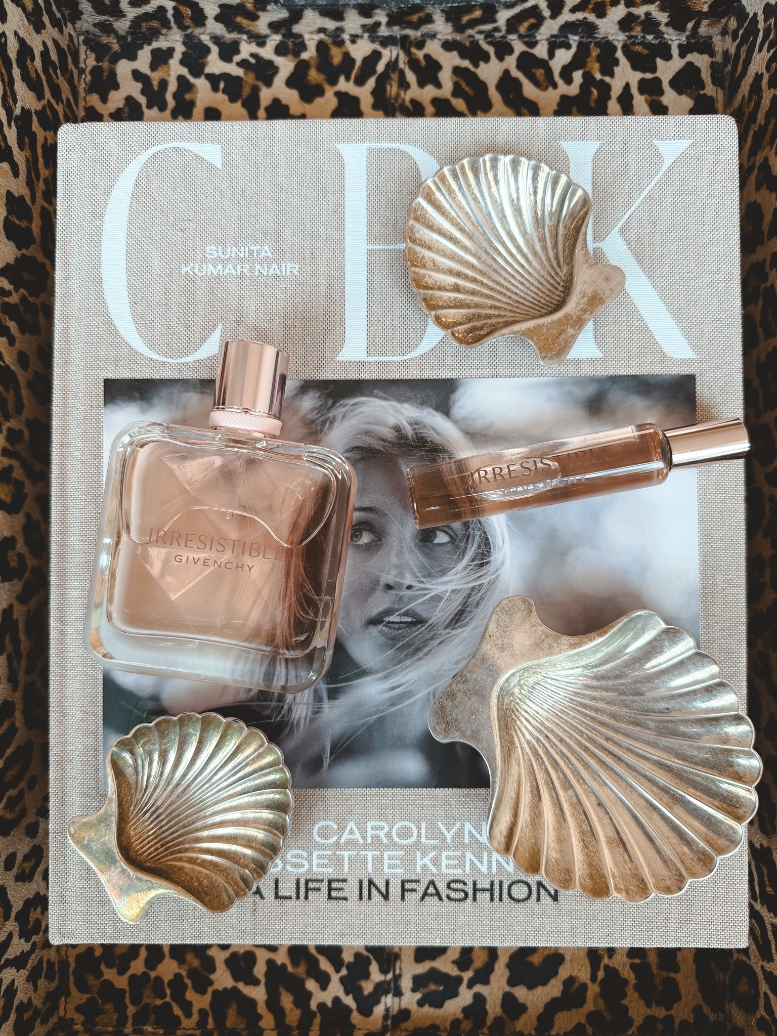 Givenchy irresistible is one of my favorite perfumes! Such a great year round fragrance!



#LTKSeasonal #LTKFindsUnder100 #LTKBeauty